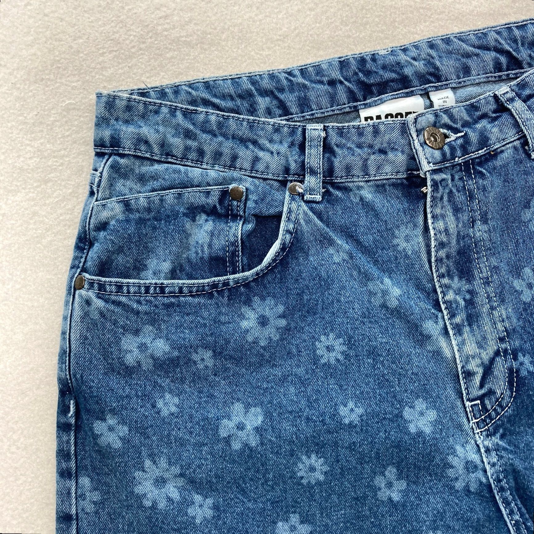 The Ragged Priest RAGGED Priest Jeans Women's 32 Baggy Loose Straight Blue Floral Denim Y2K Skater Jeans Size 24" / US 00 / IT 34 - 3 Thumbnail