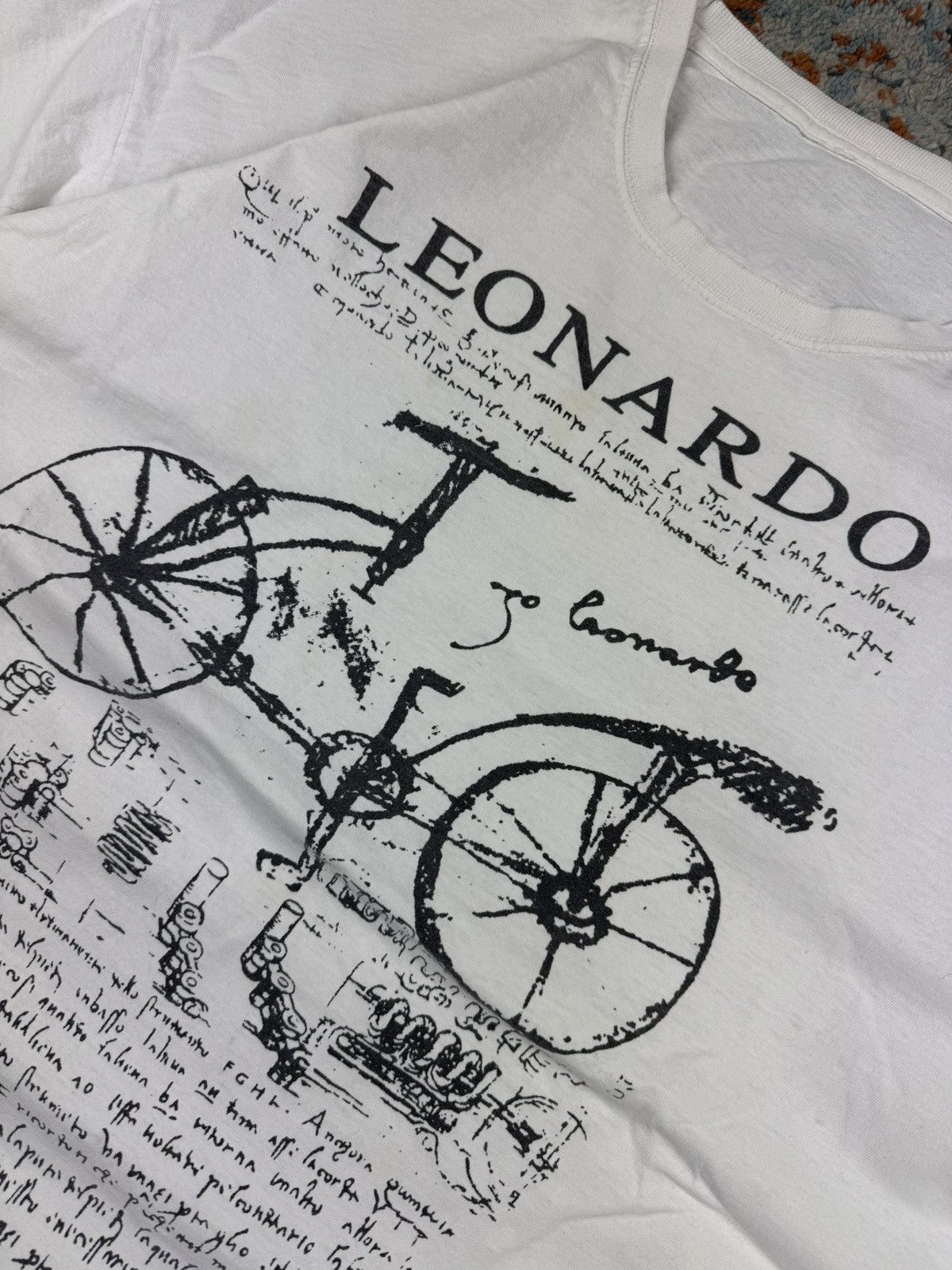 Vintage Vintage 00s Leonardo Da Vinci bicycle artwork graphic tee Size US XL / EU 56 / 4 - 6 Thumbnail