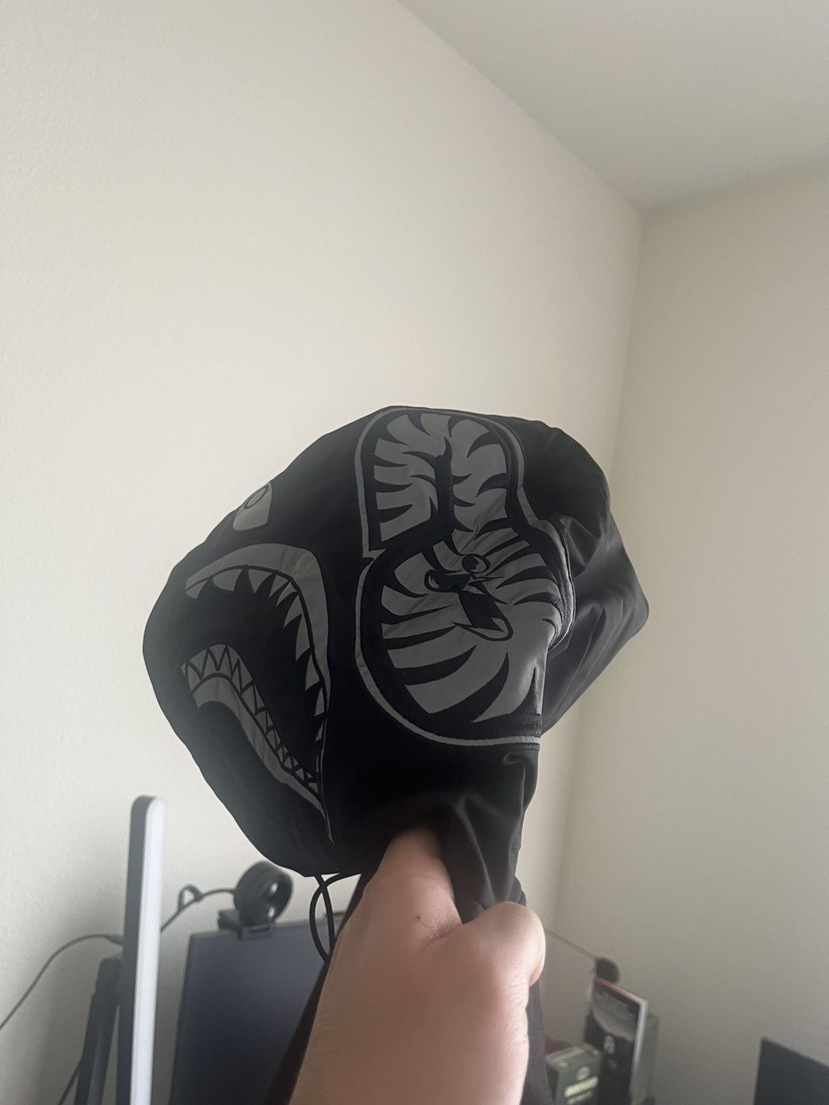 Bape Bape In Transit Shark Short Sleeve Hoodie Size US L / EU 52-54 / 3 - 3 Thumbnail