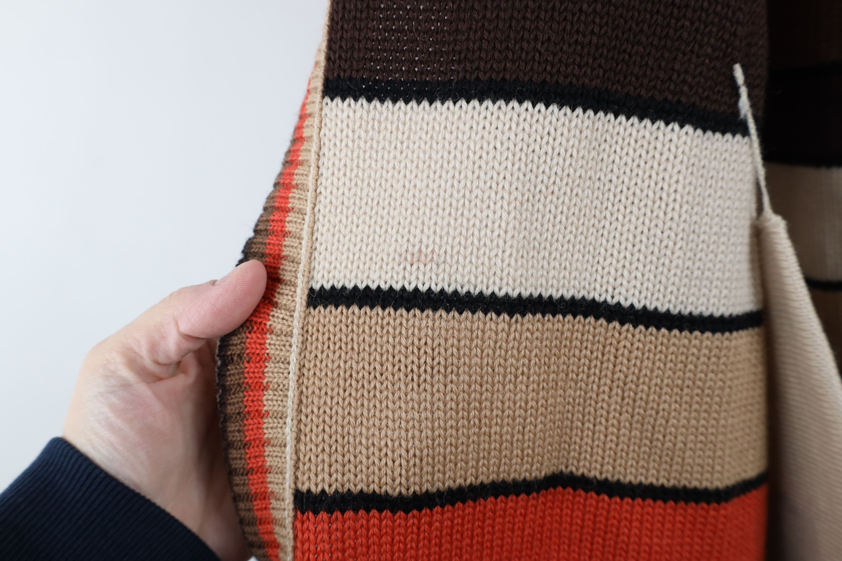 Vintage Deadstock Vintage 70s Mid Century Modern Wool Knit Sweater Size L / US 10 / IT 46 - 9 Thumbnail