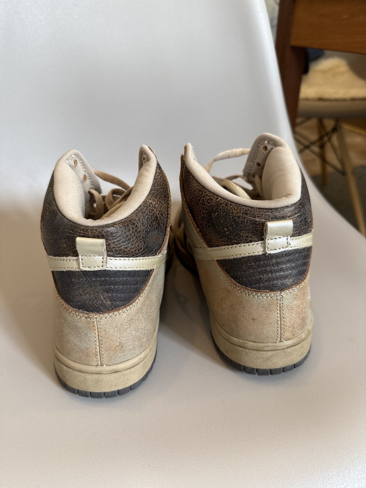 Jordan Brand Nike dunk high brown grunge pack 2003 Size US 9.5 / EU 42-43 - 5 Thumbnail