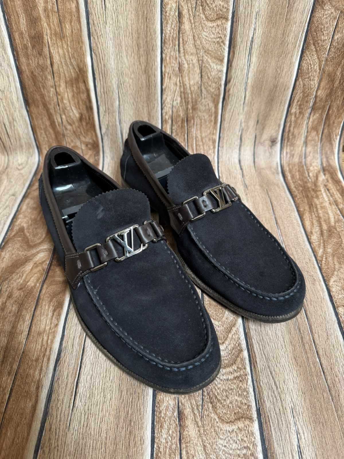 Louis Vuitton suede leather loafers Size US 9.5 / EU 42-43 - 4 Thumbnail