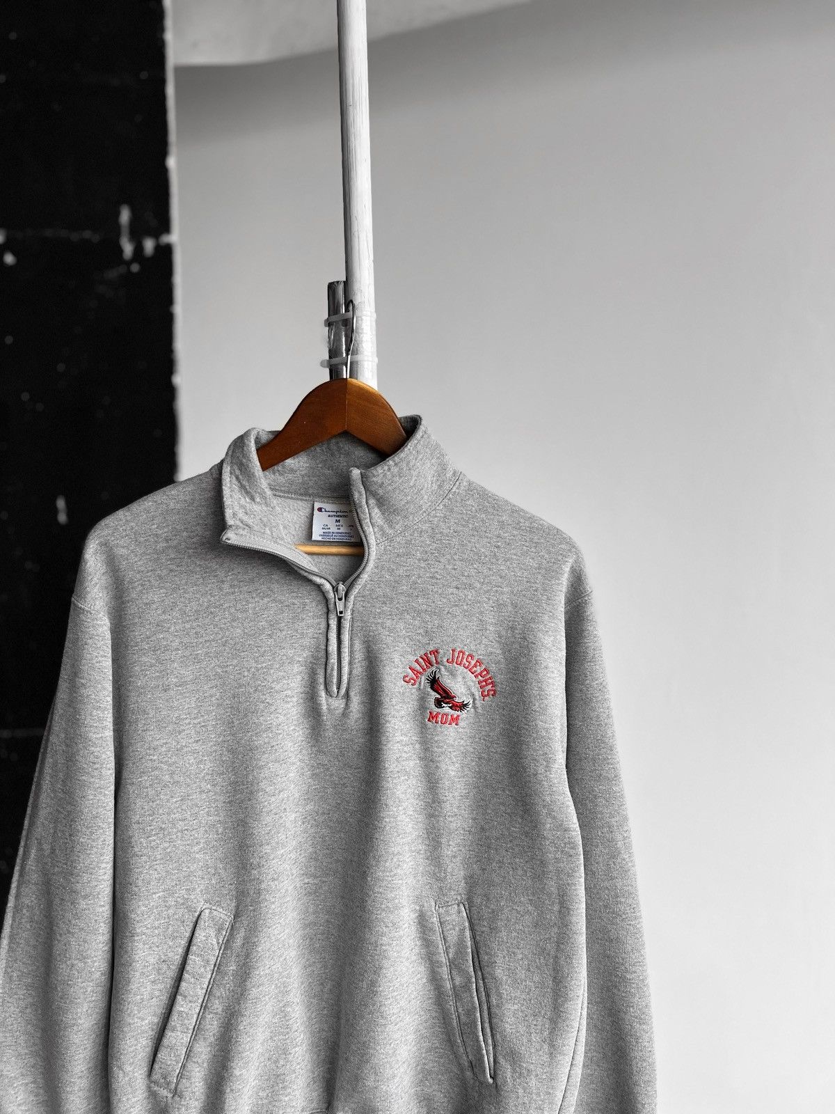 Champion × Vintage Champion Mens Vintage 00s Gray Long Sleeve Sweatshirt Size US M / EU 48-50 / 2 - 2 Thumbnail