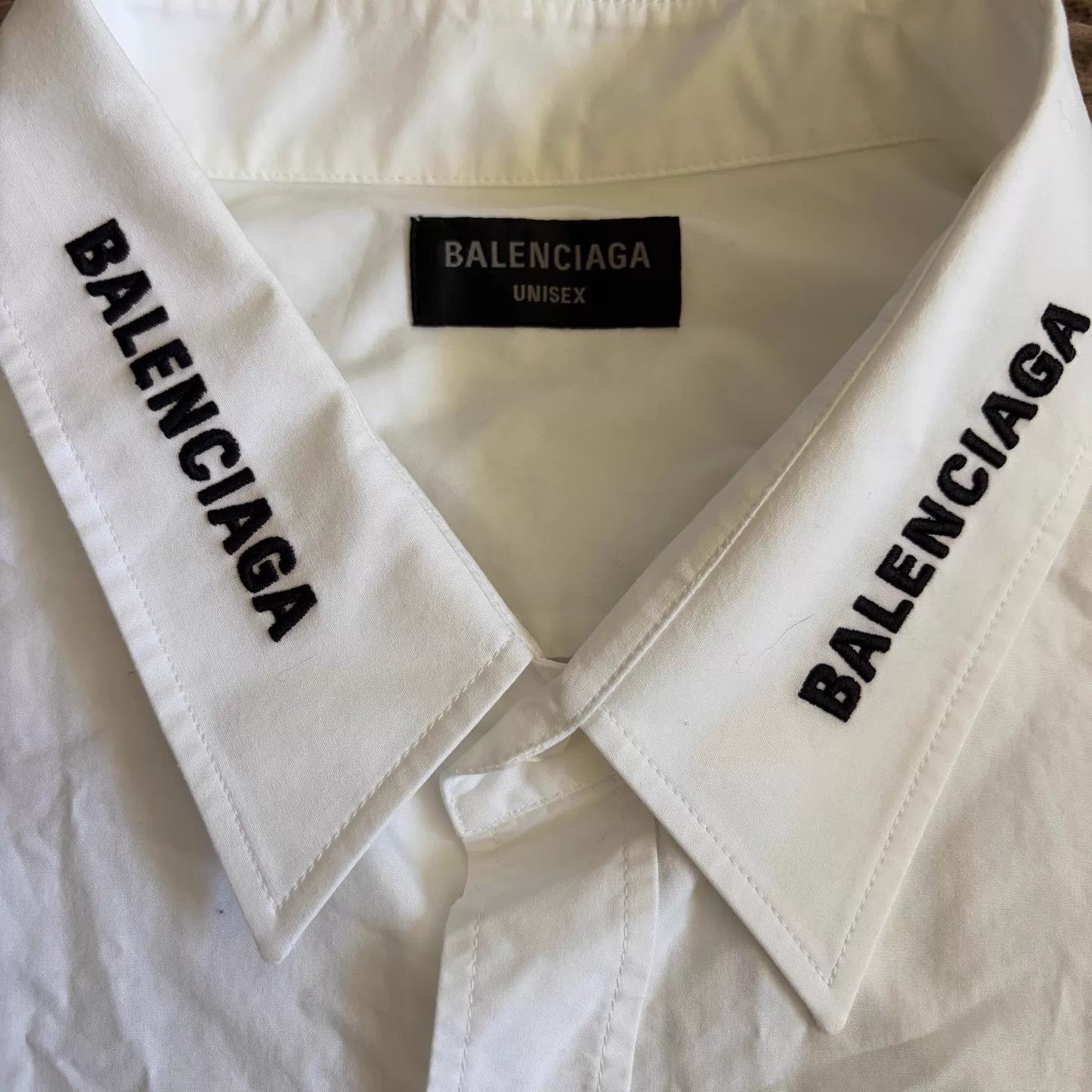 Balenciaga Balenciaga SS24 White Logo Embroidered Collar 1 Shirt Size US S / EU 44-46 / 1 - 4 Thumbnail