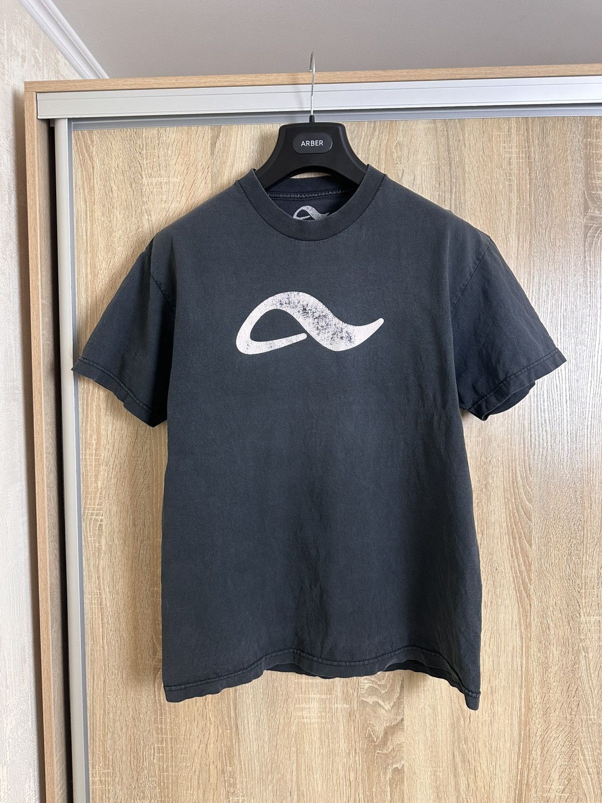 Vintage 🔥 Vintage 2000s Adio Skate Faded Washed T Shirt Logo USA Y2K Size US L / EU 52-54 / 3 - 8 Thumbnail