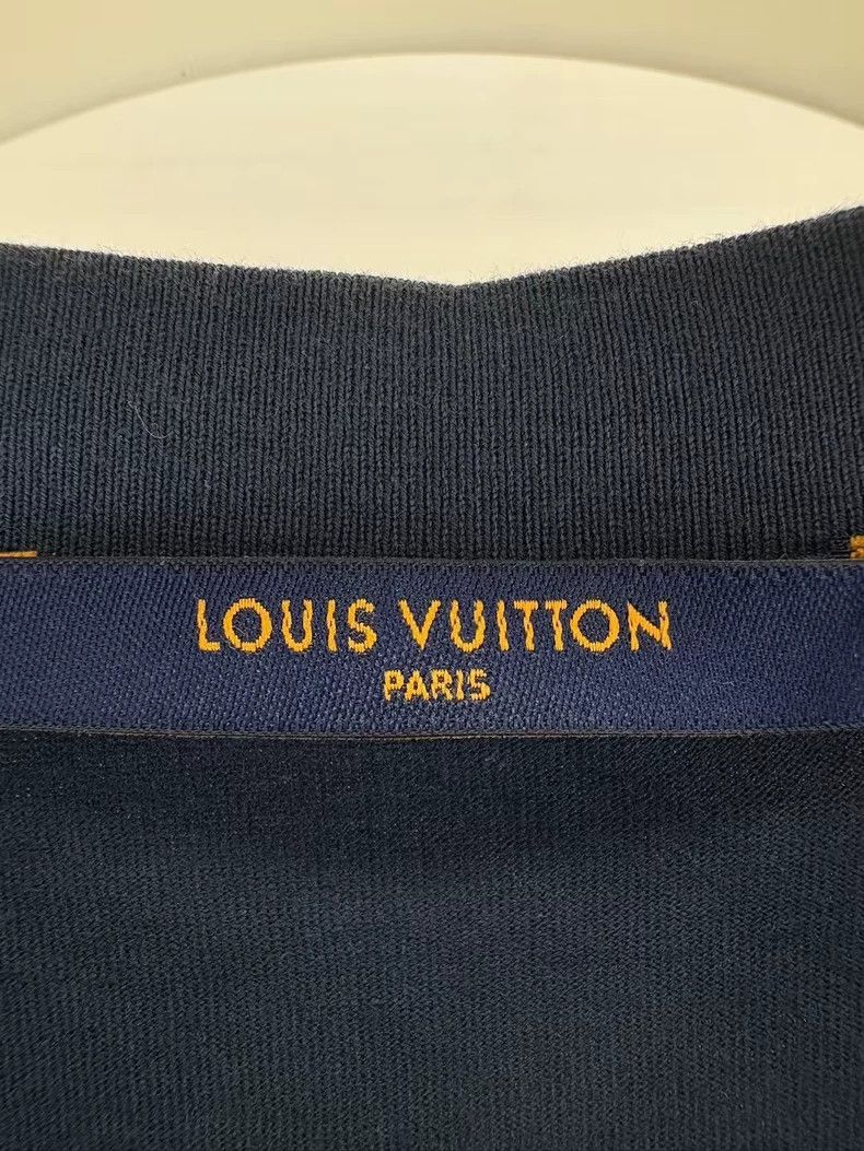 Louis Vuitton Louis Vuitton Dark blue gradient short sleeve Size US L / EU 52-54 / 3 - 5 Thumbnail