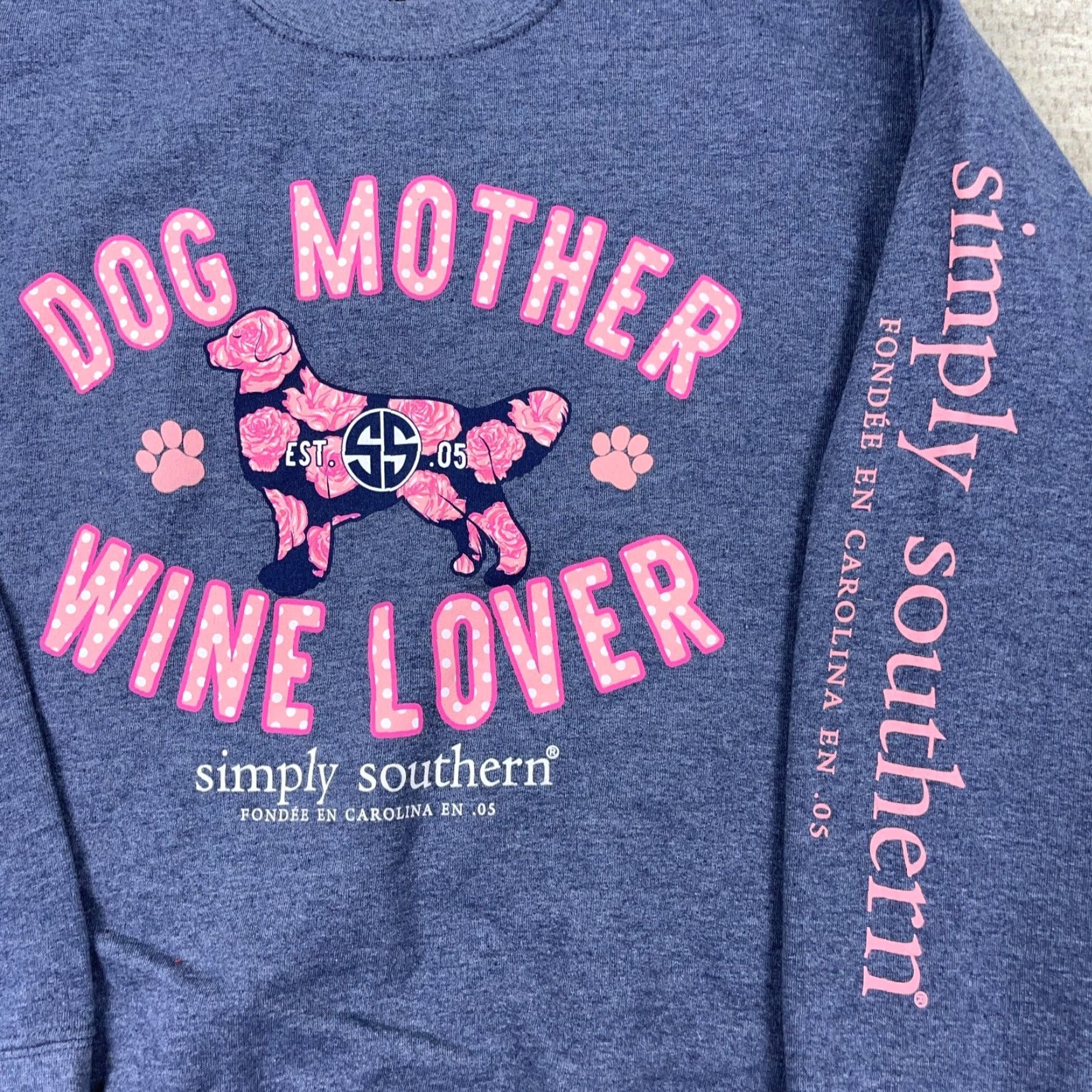 Vintage Simply Southern Sweatshirt Women S Gray Crewneck Logo Print Christmas Modern Dogs Mom Wine Lover 50% Polyester 50% Cotton Zip? No closure pullover. Size S / US 4 / IT 40 - 2 Thumbnail
