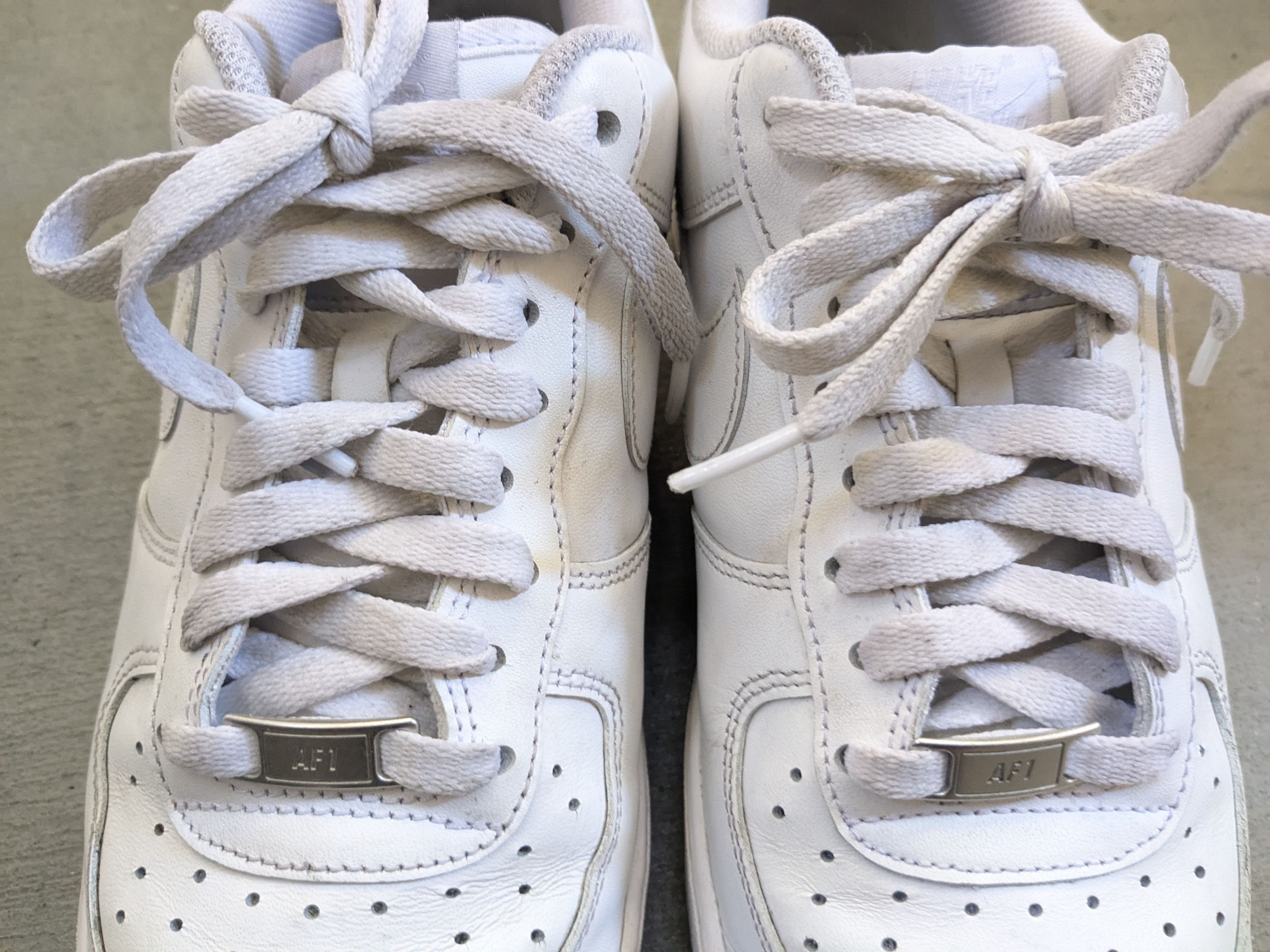 Nike Nike Air Force 1 AF1 Triple White 10 Low DD8959-100 Size US 10 / EU 43 - 2 Thumbnail