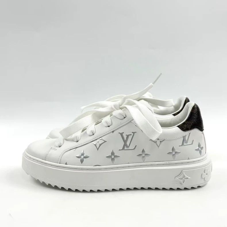 Louis Vuitton Louis Vuitton Silver presbyopic casual shoes Size US 7.5 / IT 37.5 - 1 Thumbnail