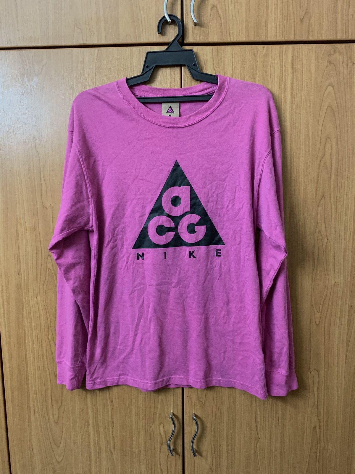 Nike acg long sleeve shirt