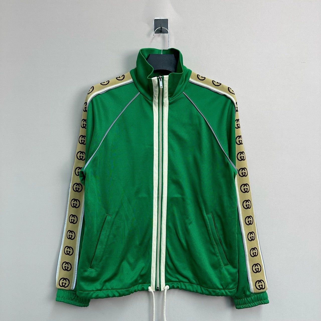 Gucci gucci reflective zip jacket in vibrant green Size US S / EU 44-46 / 1 - 1 Thumbnail