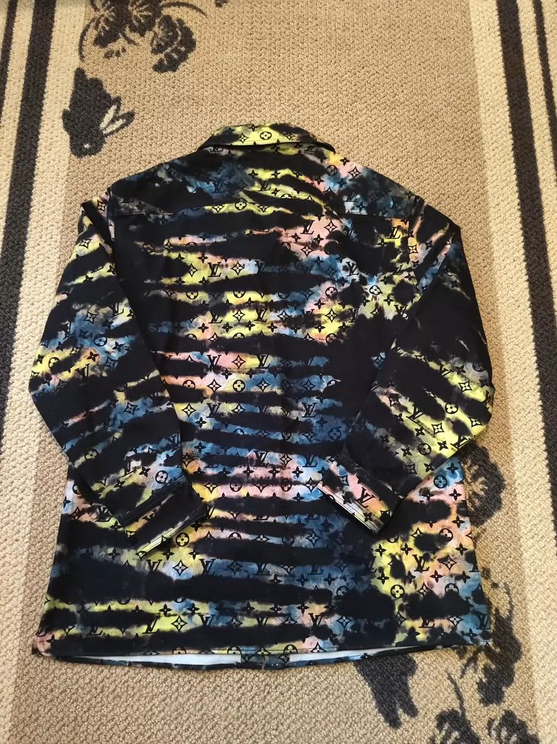 Louis Vuitton Louis Vuitton Tie-dyed shirt Size US M / EU 48-50 / 2 - 6 Thumbnail