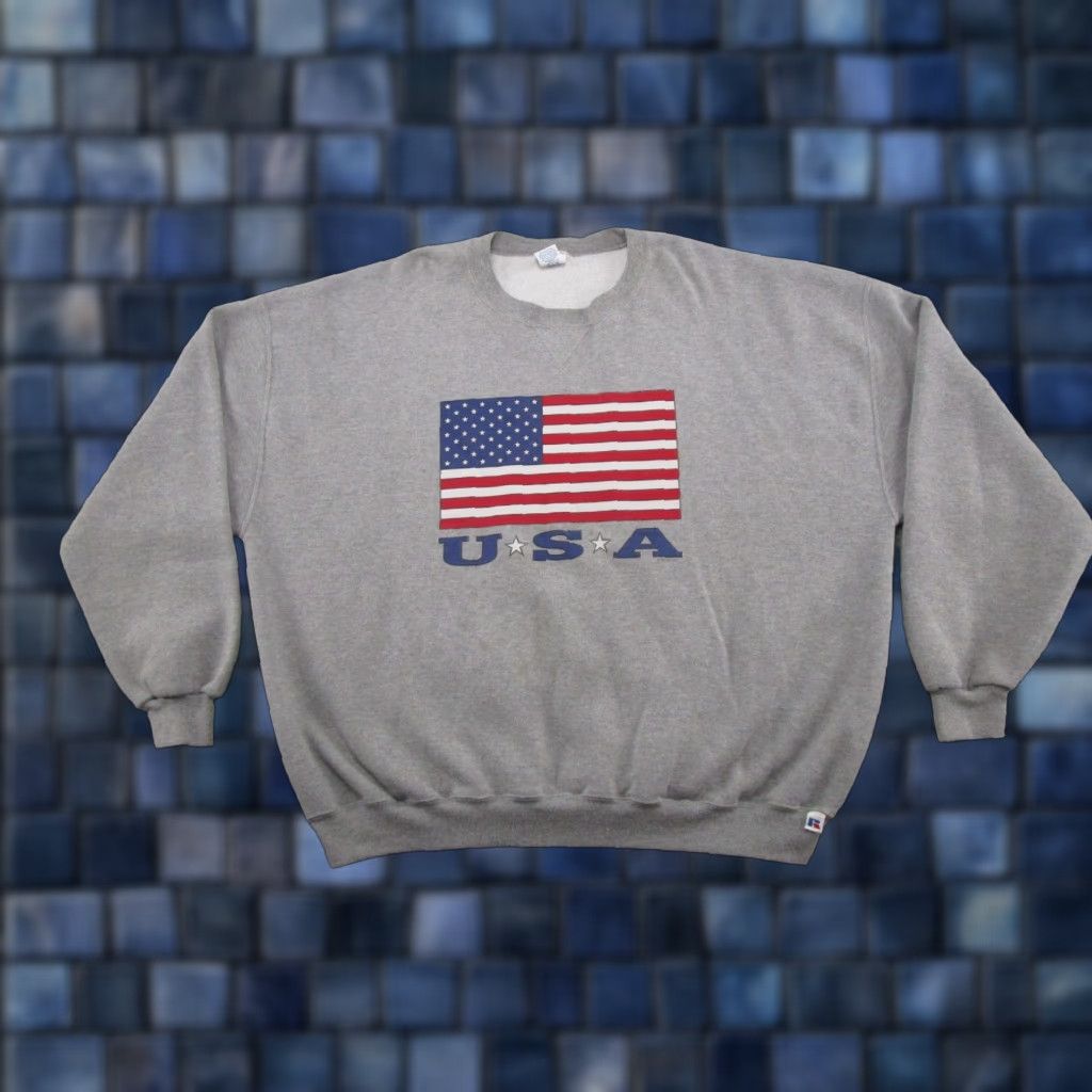 Russell Athletic VINTAGE Russell Athletic USA Flag Stars Stripes Crewneck Sweatshirt 3XL Mens Gray Size US XXL / EU 58 / 5 - 1 Thumbnail