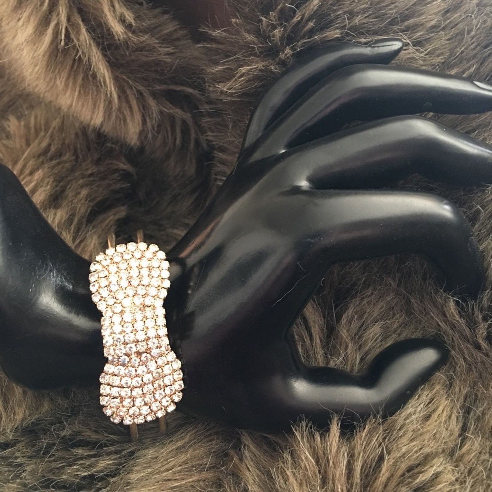 Jewelry Rhinestone “bow” gold tone cuff bracelet Size ONE SIZE - 1 Thumbnail