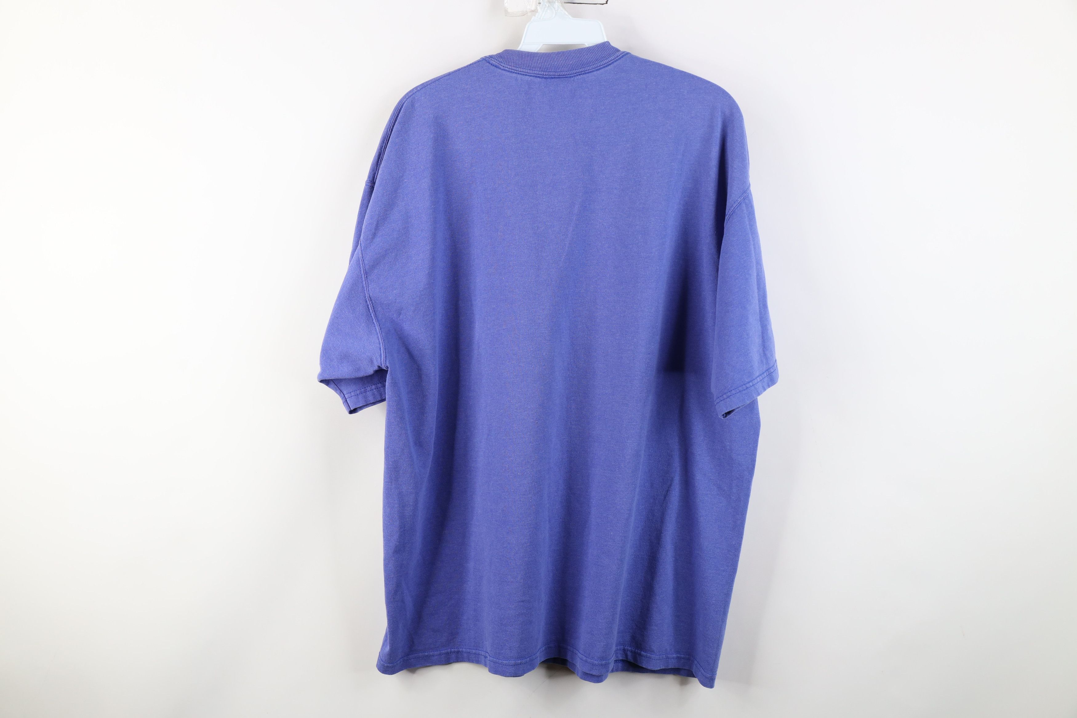 Champion Vintage 90s Champion Monochrome Heavyweight T-Shirt Blue Size US L / EU 52-54 / 3 - 10 Thumbnail