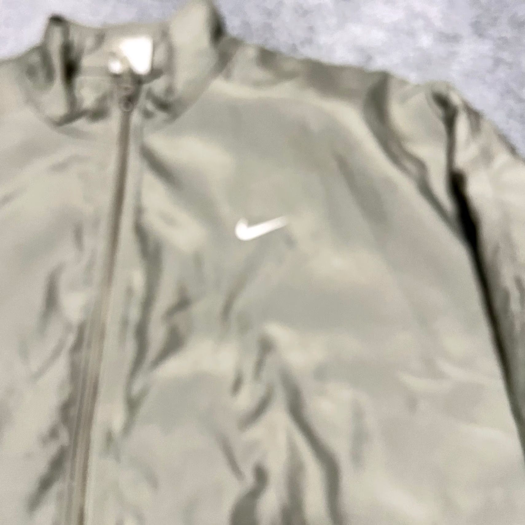 Nike Nike Lab Solo Swoosh Satin Bomber Jacket Mens XXL Tan Dn1266 Beige Windbreaker Jacket Big & Tall Size US XXL / EU 58 / 5 - 2 Thumbnail