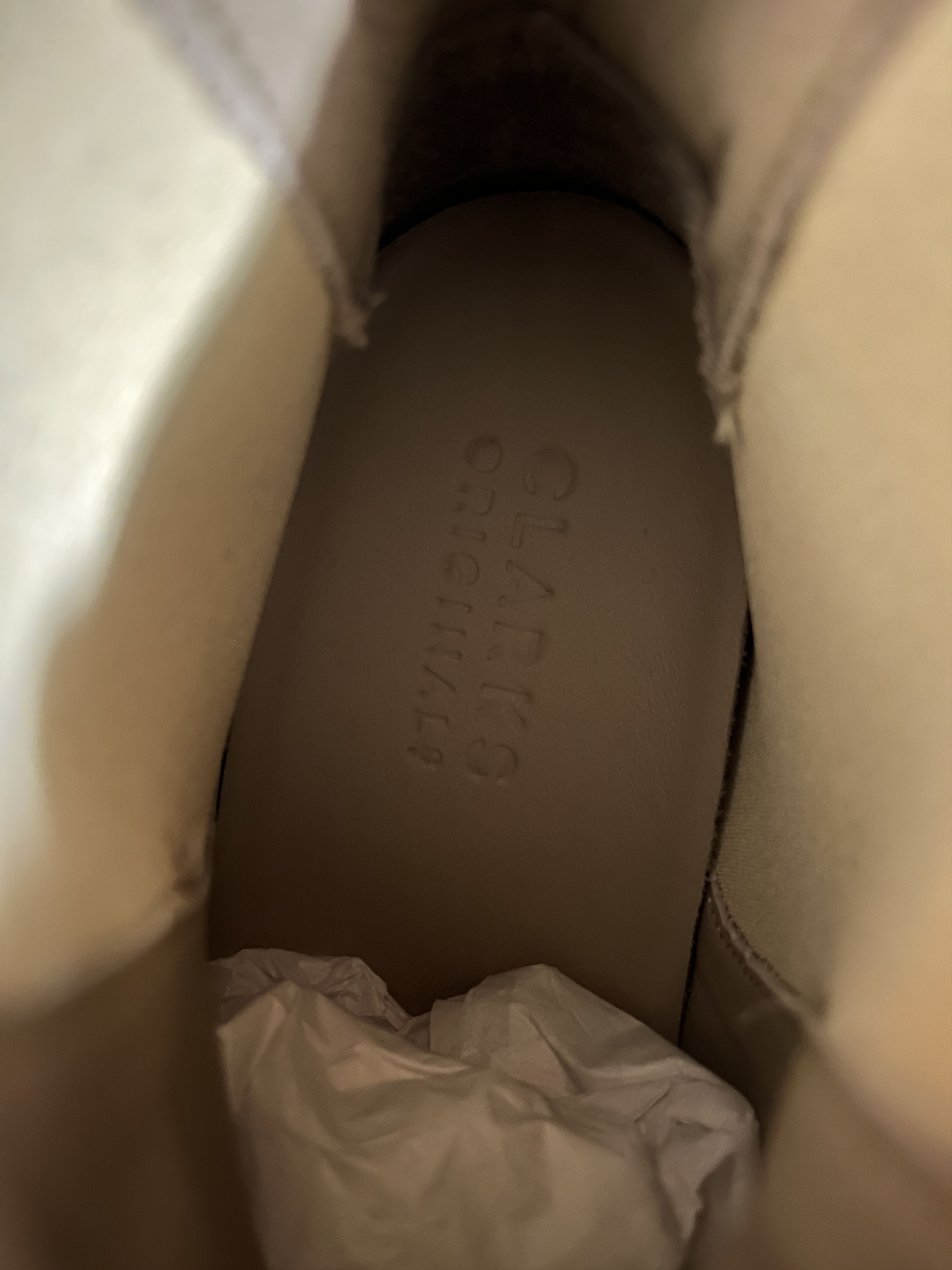 Clarks Mileno Chelsea Suede Boots Size US 9.5 / EU 42-43 - 5 Thumbnail