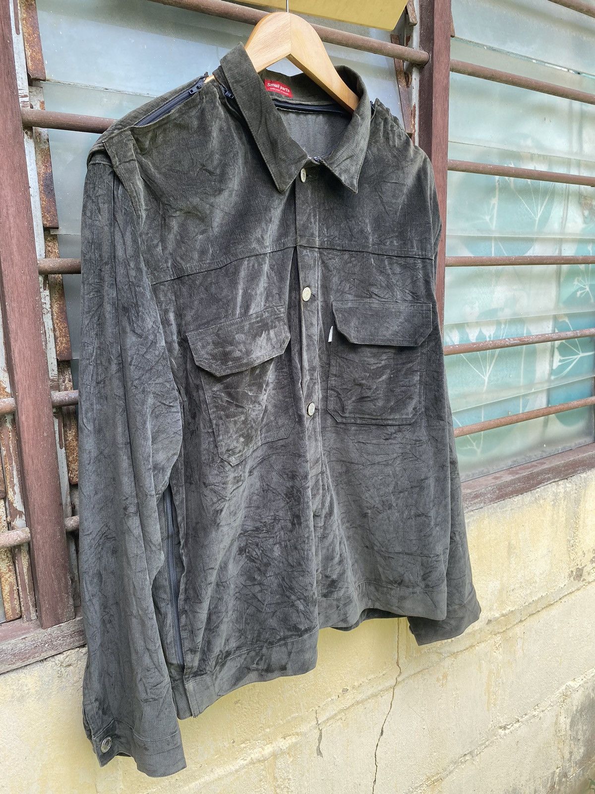Undercover Undercover Jun Takahashi 98/99 Winter Detachable Small Parts Size US L / EU 52-54 / 3 - 2 Thumbnail