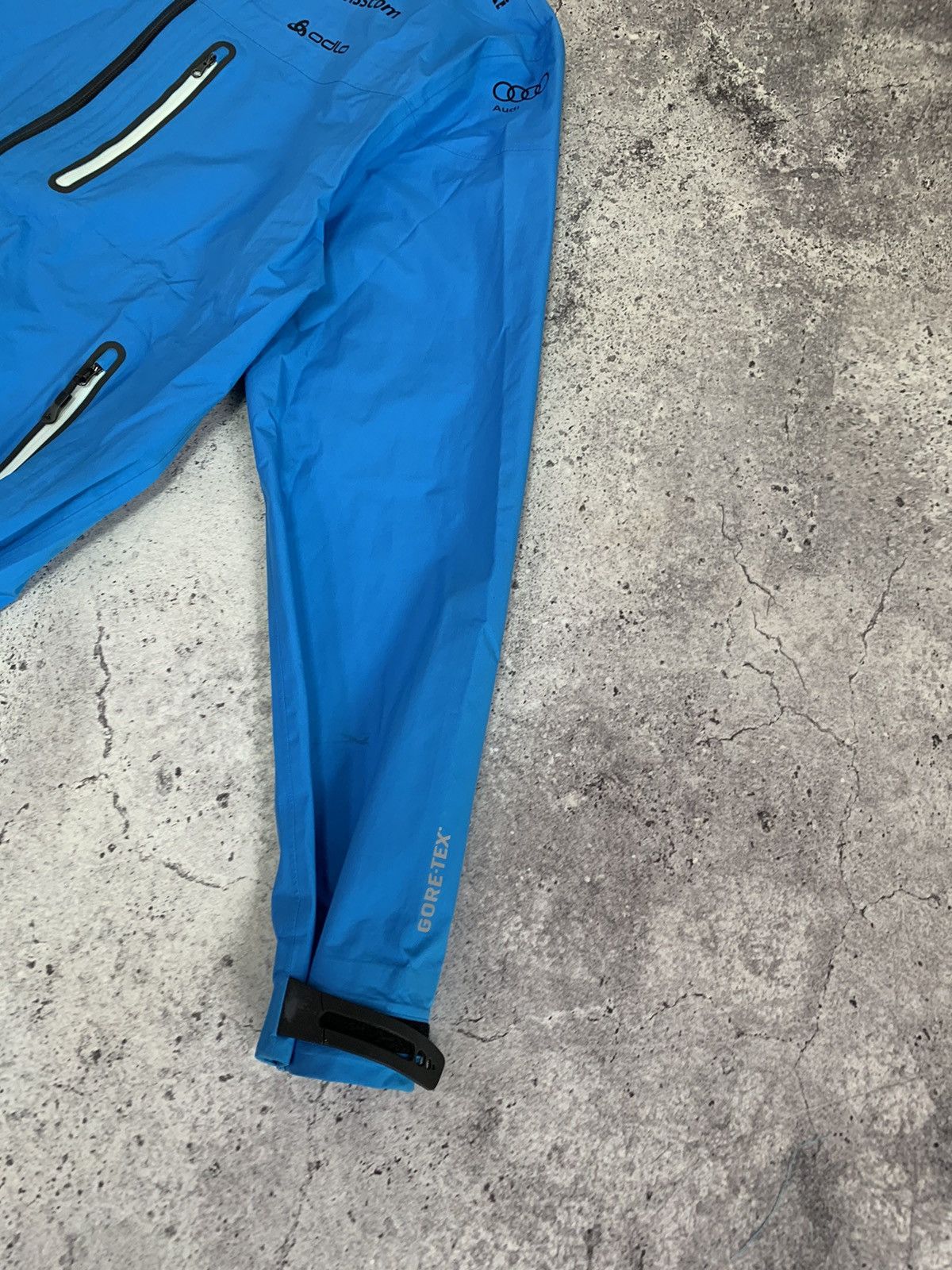 Goretex × Odlo Odlo Swissski Gore Tex Jacket Olympic Team Switzerland Size US M / EU 48-50 / 2 - 2 Thumbnail
