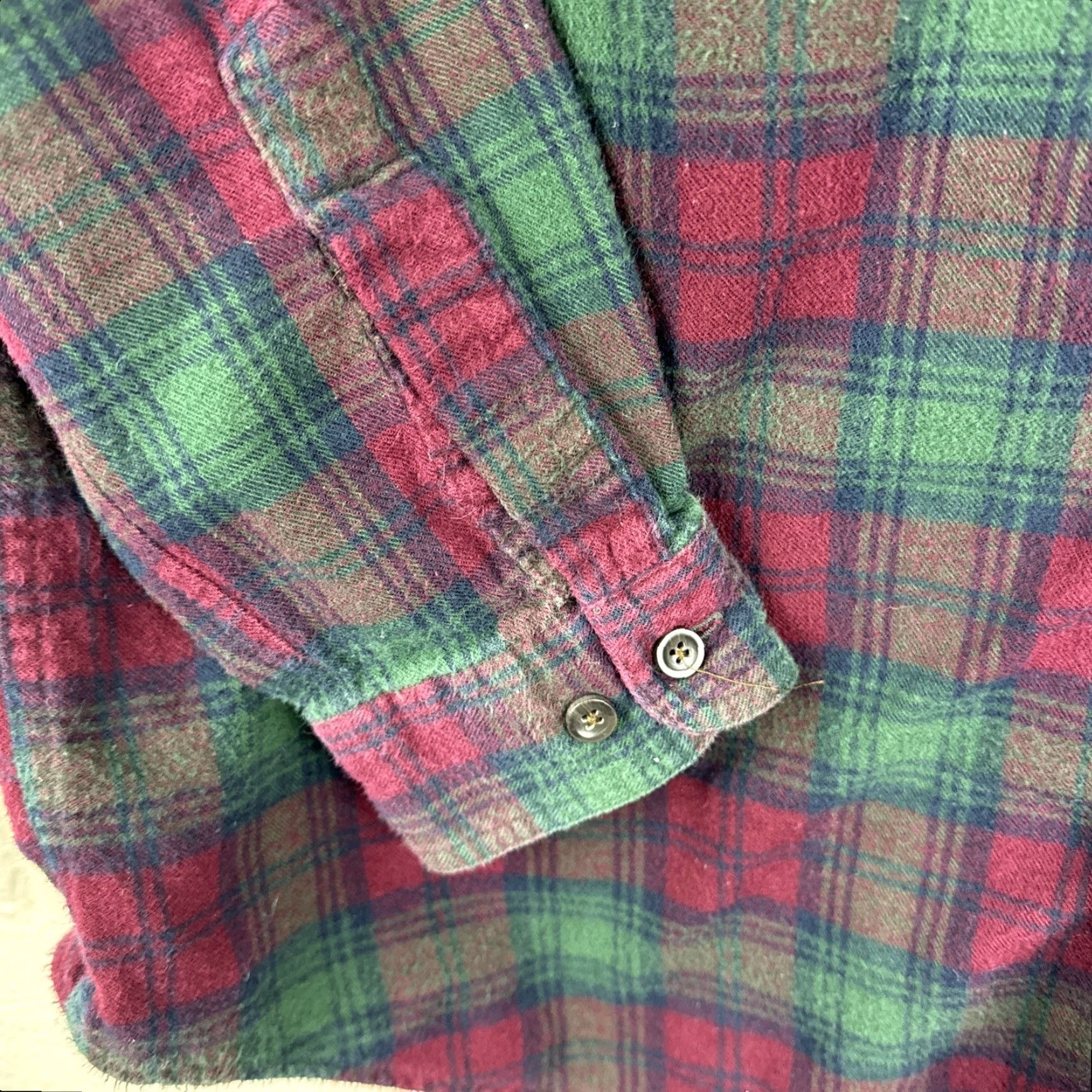 Vintage LL Bean Men's Plaid Flannel Shirt Large Green Red Button-Up Long Sleeve Shirt Size US L / EU 52-54 / 3 - 7 Thumbnail