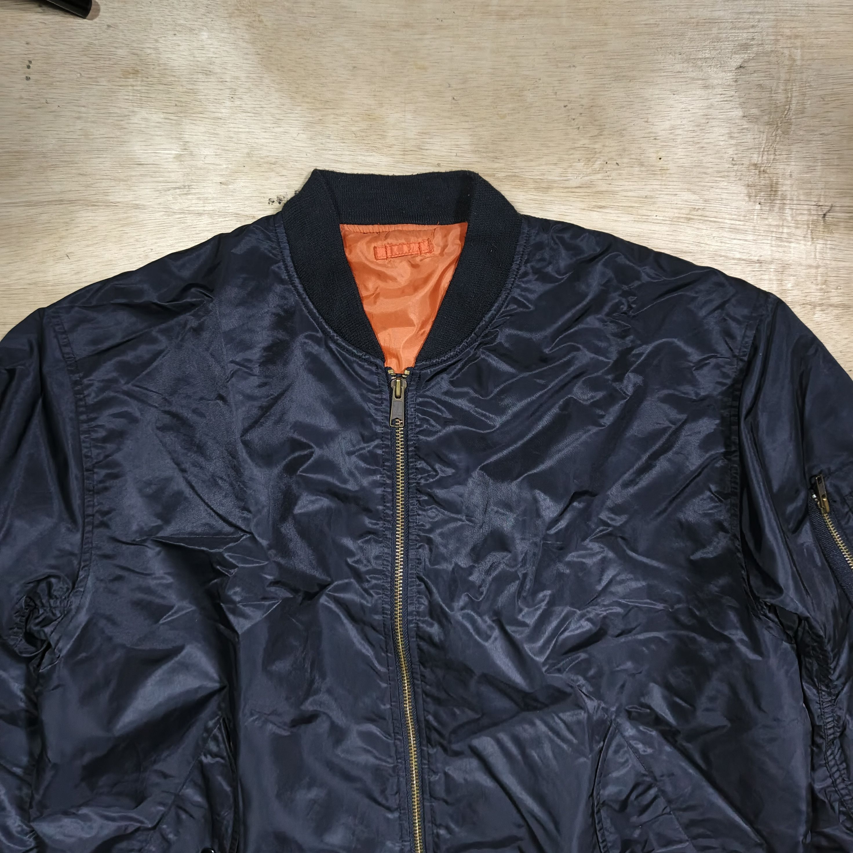Uniqlo 90's UNIQLO MA-1 Bomber Jacket Size US XL / EU 56 / 4 - 2 Thumbnail