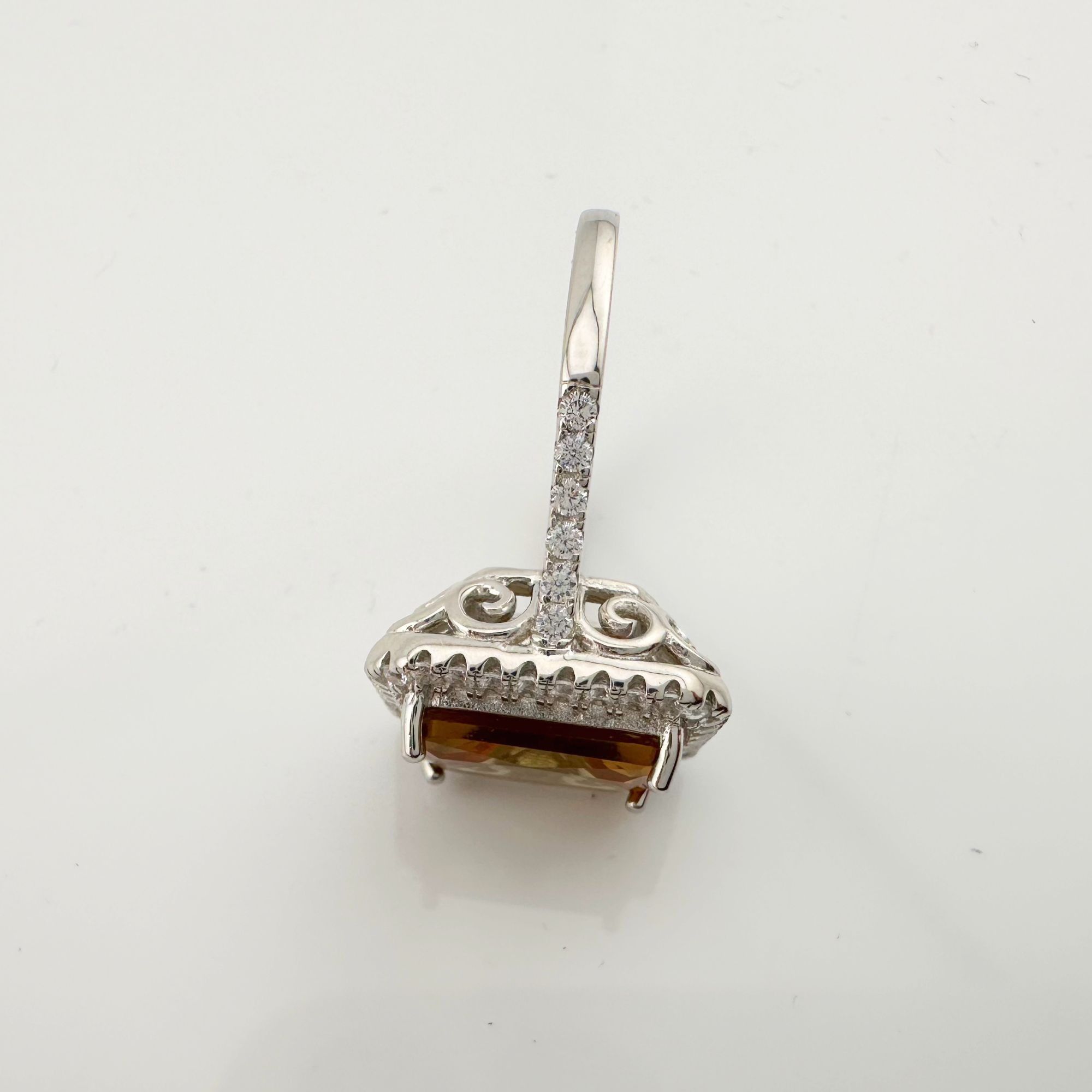 Other Elegant Emerald Cut Lab Created Sultanite Ring - Beautiful Size ONE SIZE - 14 Thumbnail