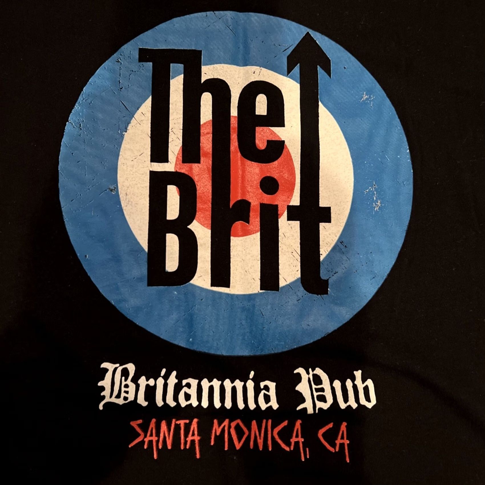 American Apparel VINTAGE The Brit Britannia’s Pub Santa Monica Bullseye Logo Shirt Large Mens Black Cotton Short Sleeve Crew Neck Tee American Apparel Size US L / EU 52-54 / 3 - 7 Thumbnail