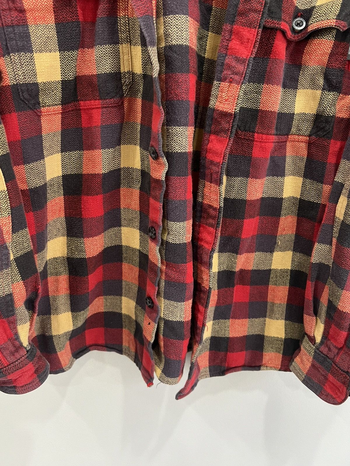 Woolrich Woolen Mills Vintage Woolrich Plaid Button Up Shirt Size US XL / EU 56 / 4 - 5 Thumbnail