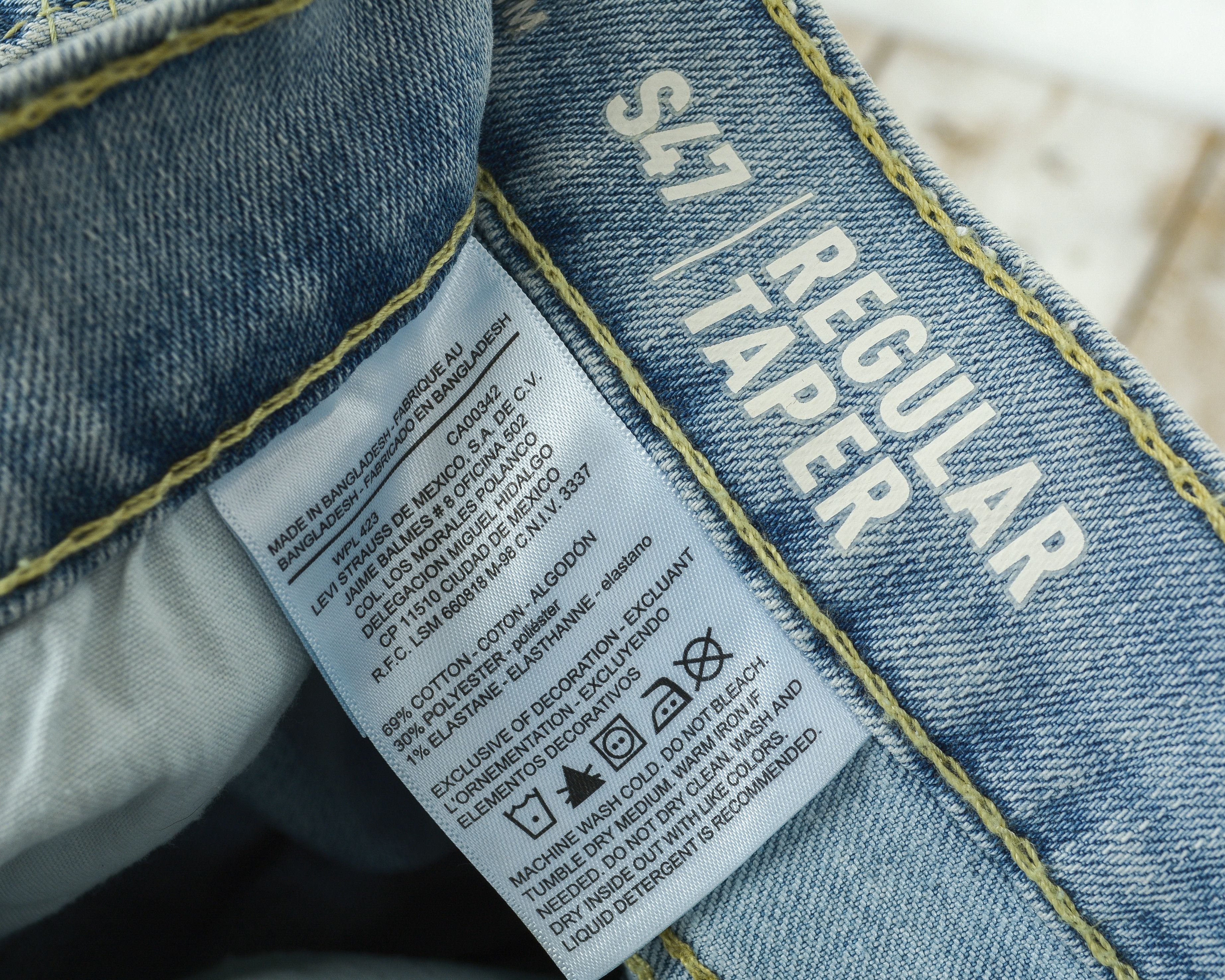 Levi's Signature S47 W34 L30 Jeans Denim Pants Zip Fly Taper Reg Size US 34 / EU 50 - 7 Thumbnail