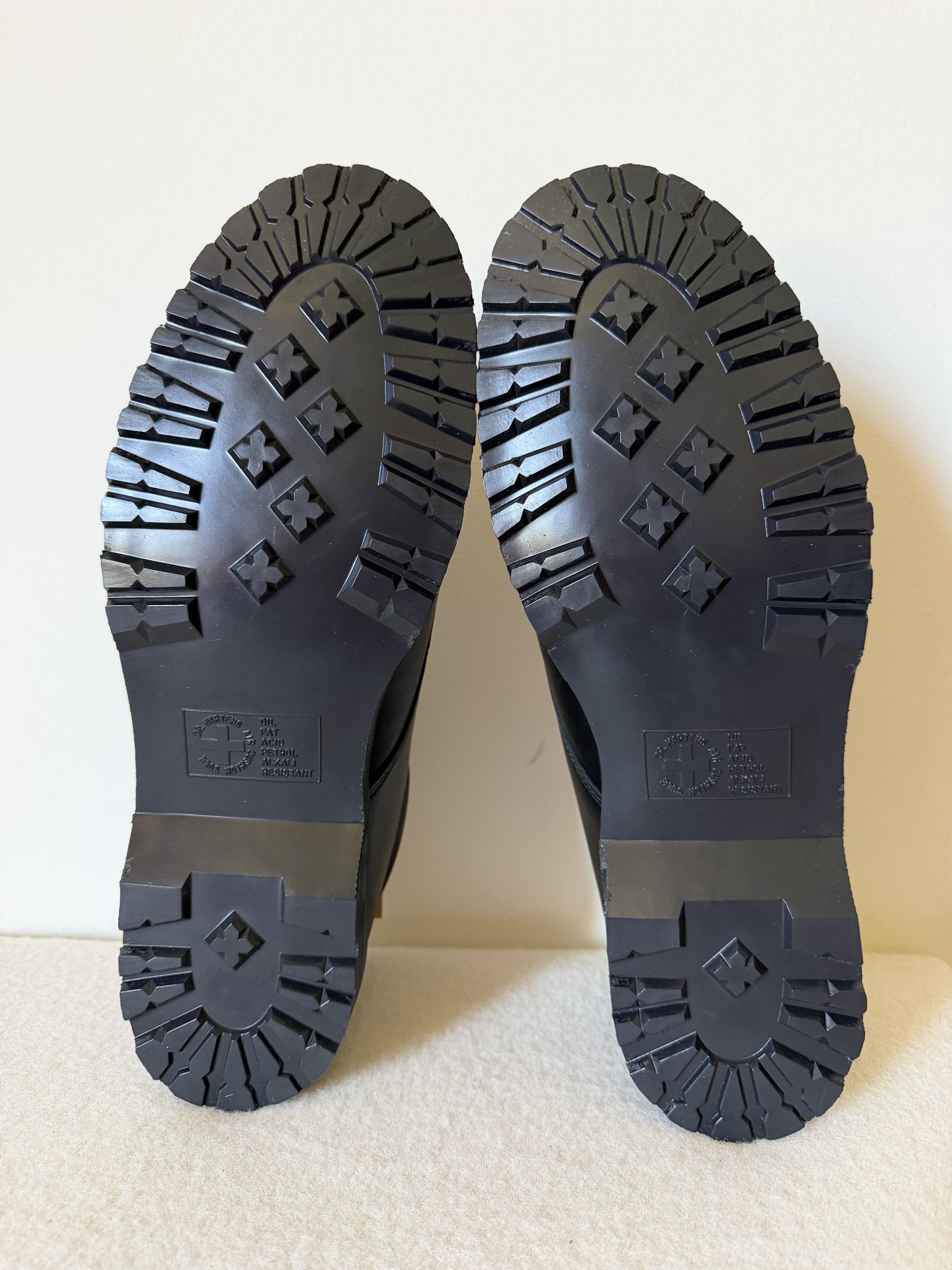 Dr. Martens × Supreme Supreme Dr. Martens Postal 4 Eye Shoe in Black Size US 14 / EU 47 - 6 Thumbnail