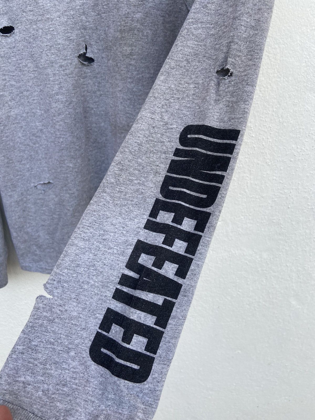 Undefeated Undefeated Play Dirty t shirt distressed long sleeve Size US M / EU 48-50 / 2 - 9 Thumbnail