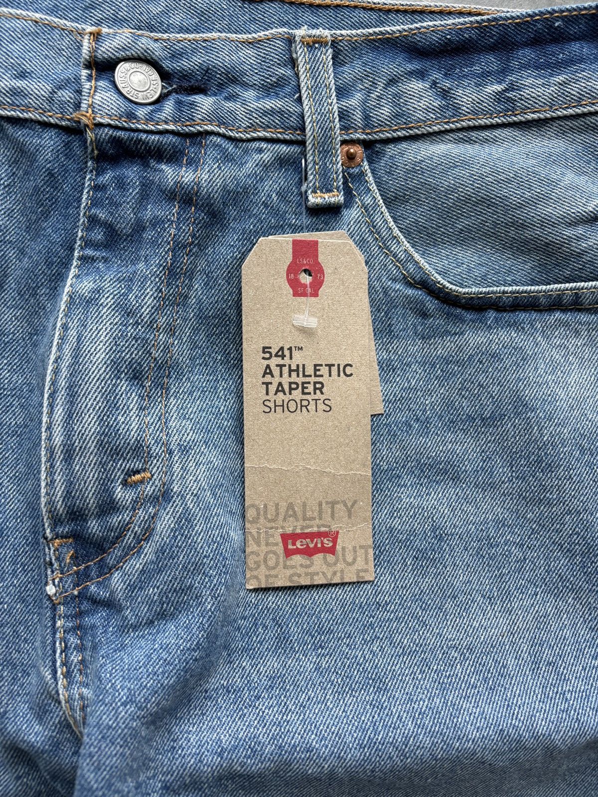 Levi's BNWT Levis 541 Denim Jean Shorts Size 34 Size US 34 / EU 50 - 2 Thumbnail