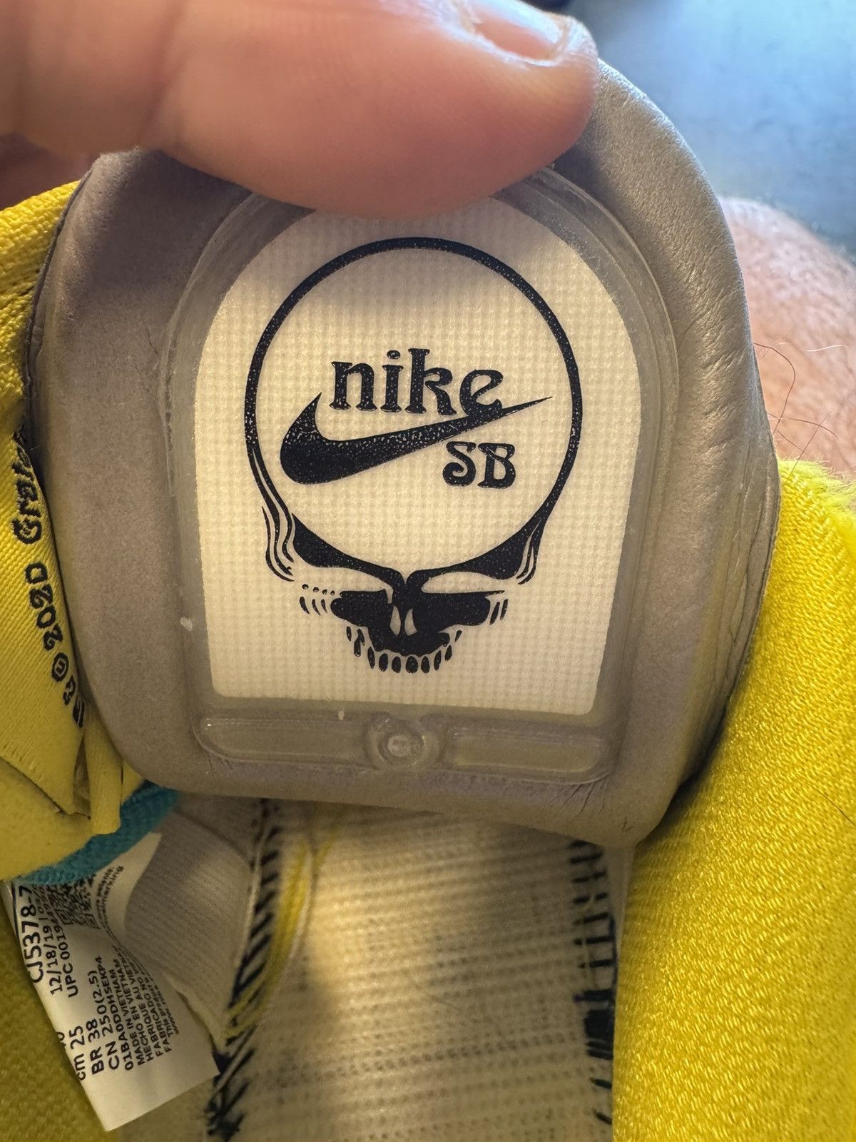 Nike Dunk Low SB Grateful Dead Size US 7 / EU 40 - 14 Thumbnail