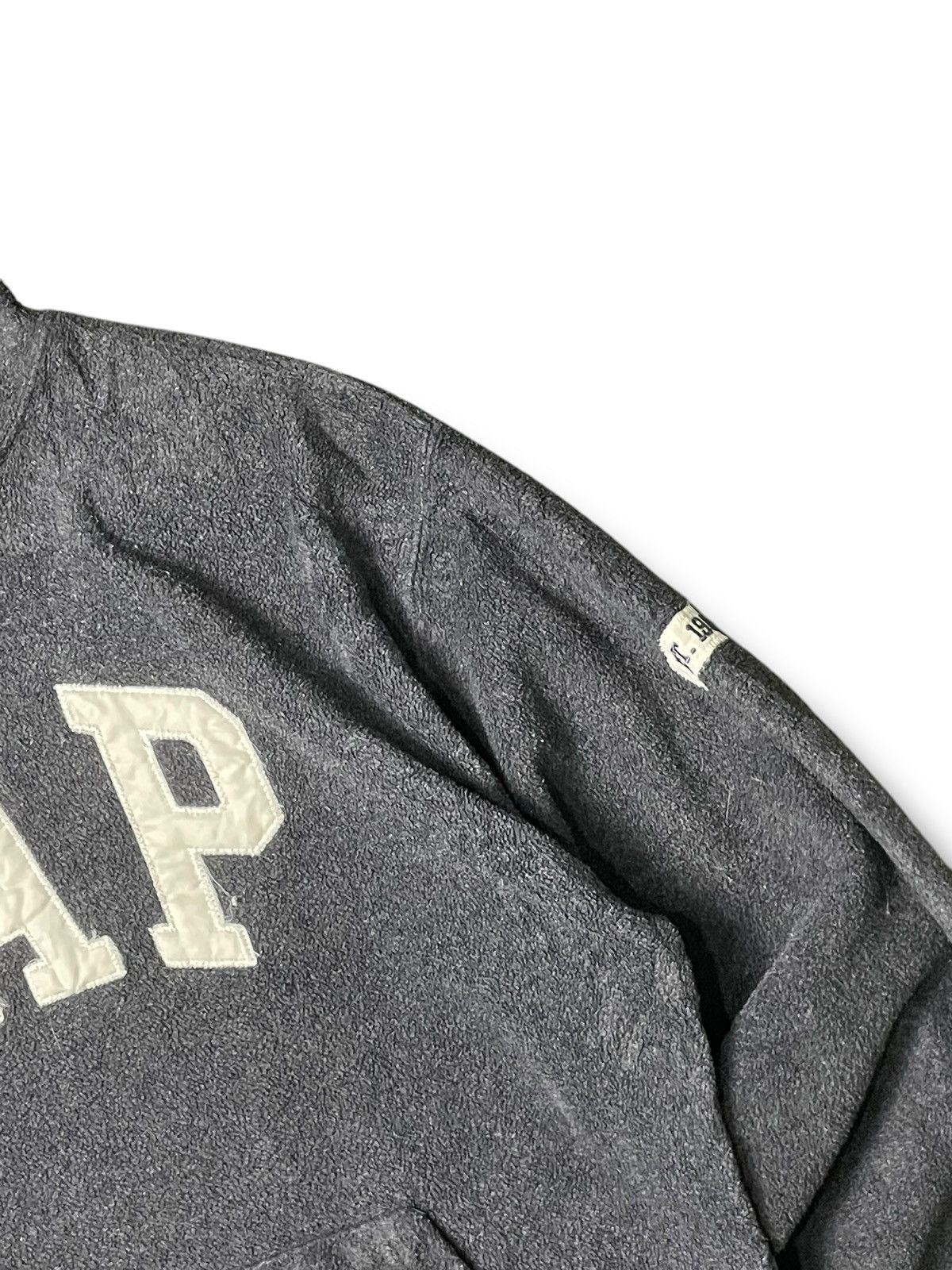 Gap × Japanese Brand × Vintage Vintage GAP Men’s Fleece Hoodie (76) Size US S / EU 44-46 / 1 - 7 Thumbnail