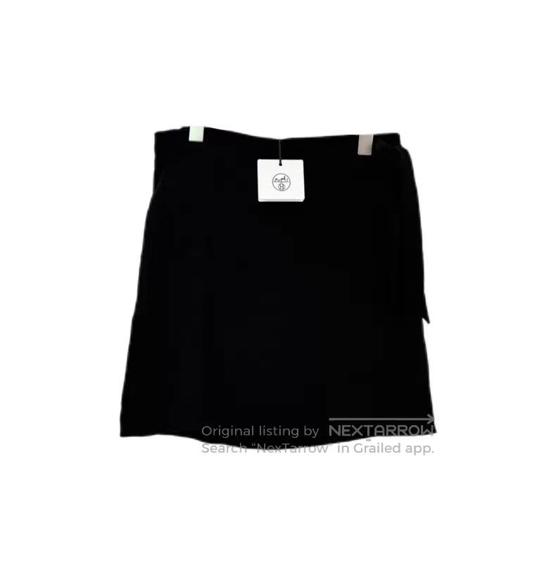 Hermes Hermes Black Metal Ring Belted Silk Skirt Size 25" / US 0 / IT 36 - 1 Thumbnail