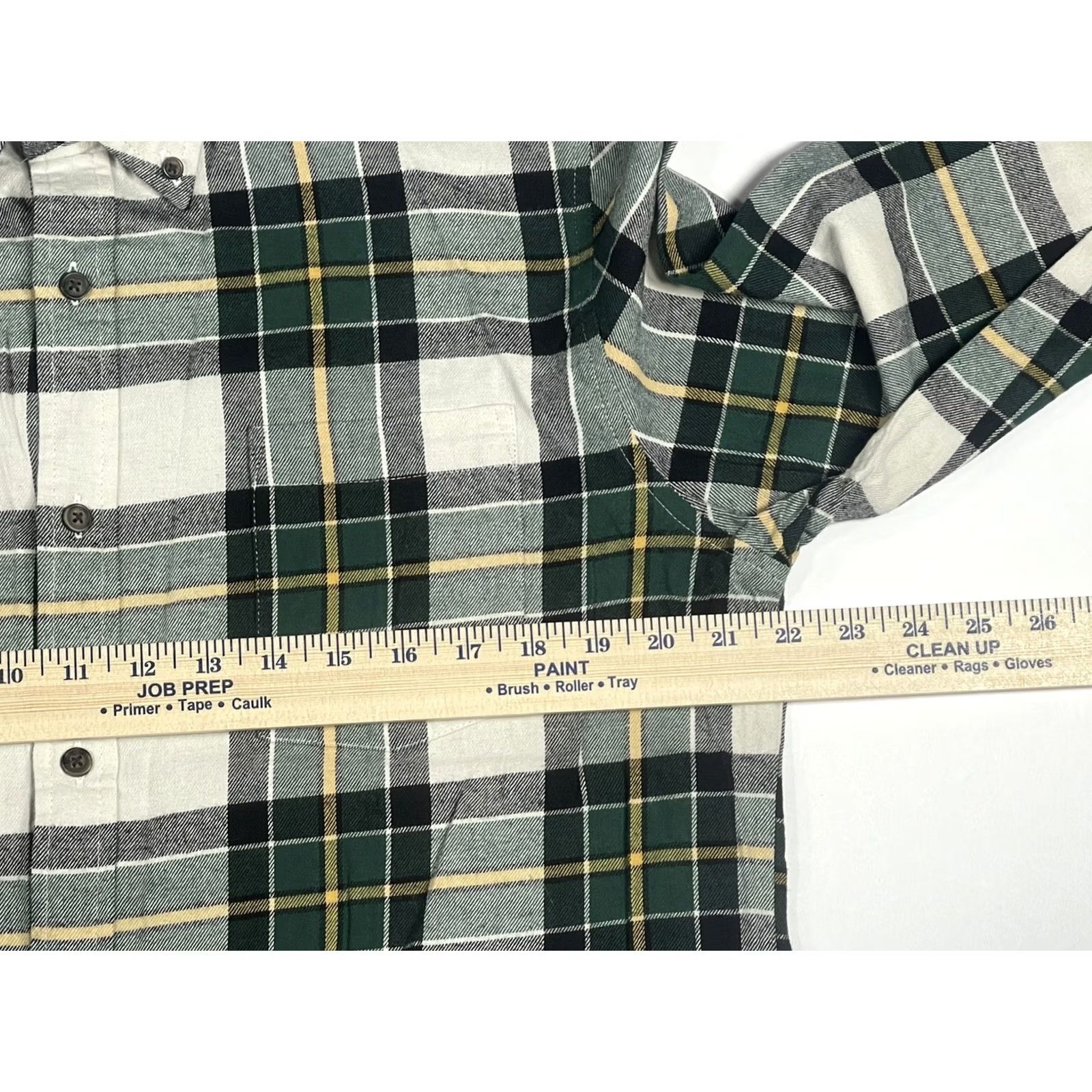 St. John St. John’s Bay Mens Plaid LongSleeve Flannel Button Front Shirt M Color Gold Size US M / EU 48-50 / 2 - 6 Thumbnail
