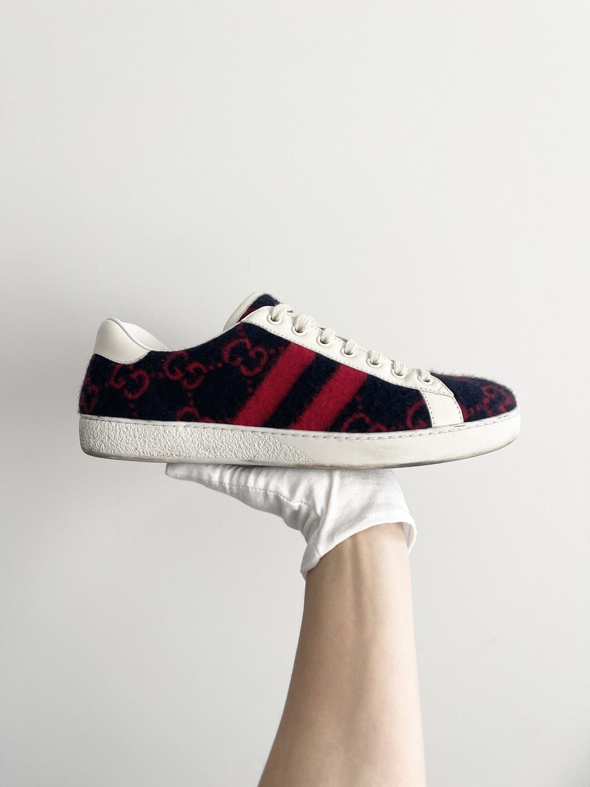 Gucci STEAL! Gucci Ace GG Wool 'Black Red' Sneakers Size US 7.5 / EU 40-41 - 2 Thumbnail