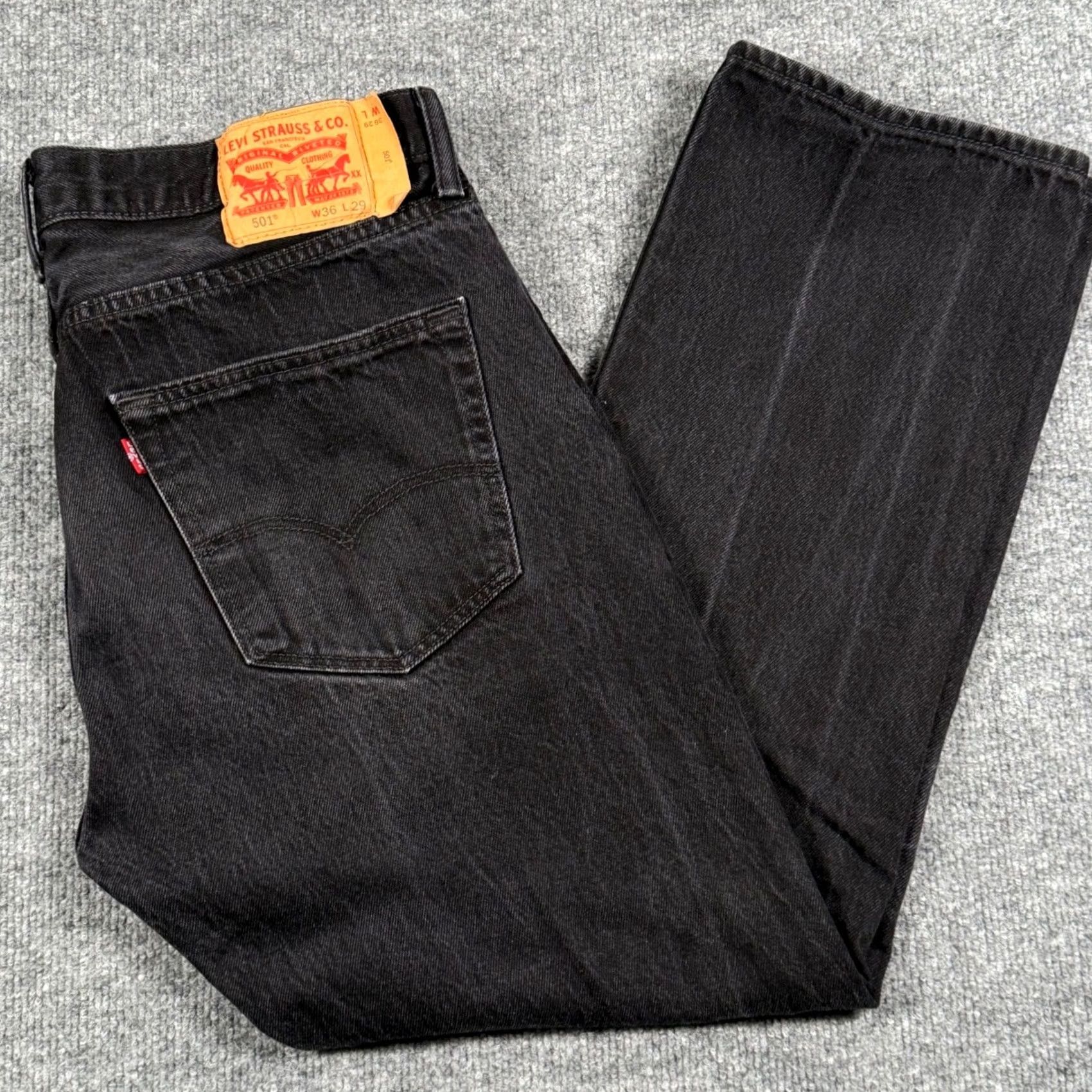Levi's Vintage Levi's 501 Jeans Mens Denim Straight Leg Button Fly Black 34x28 Regular Fit 501 XX W34 L28 Retro Y2K Vintage Size US 34 / EU 50 - 2 Thumbnail
