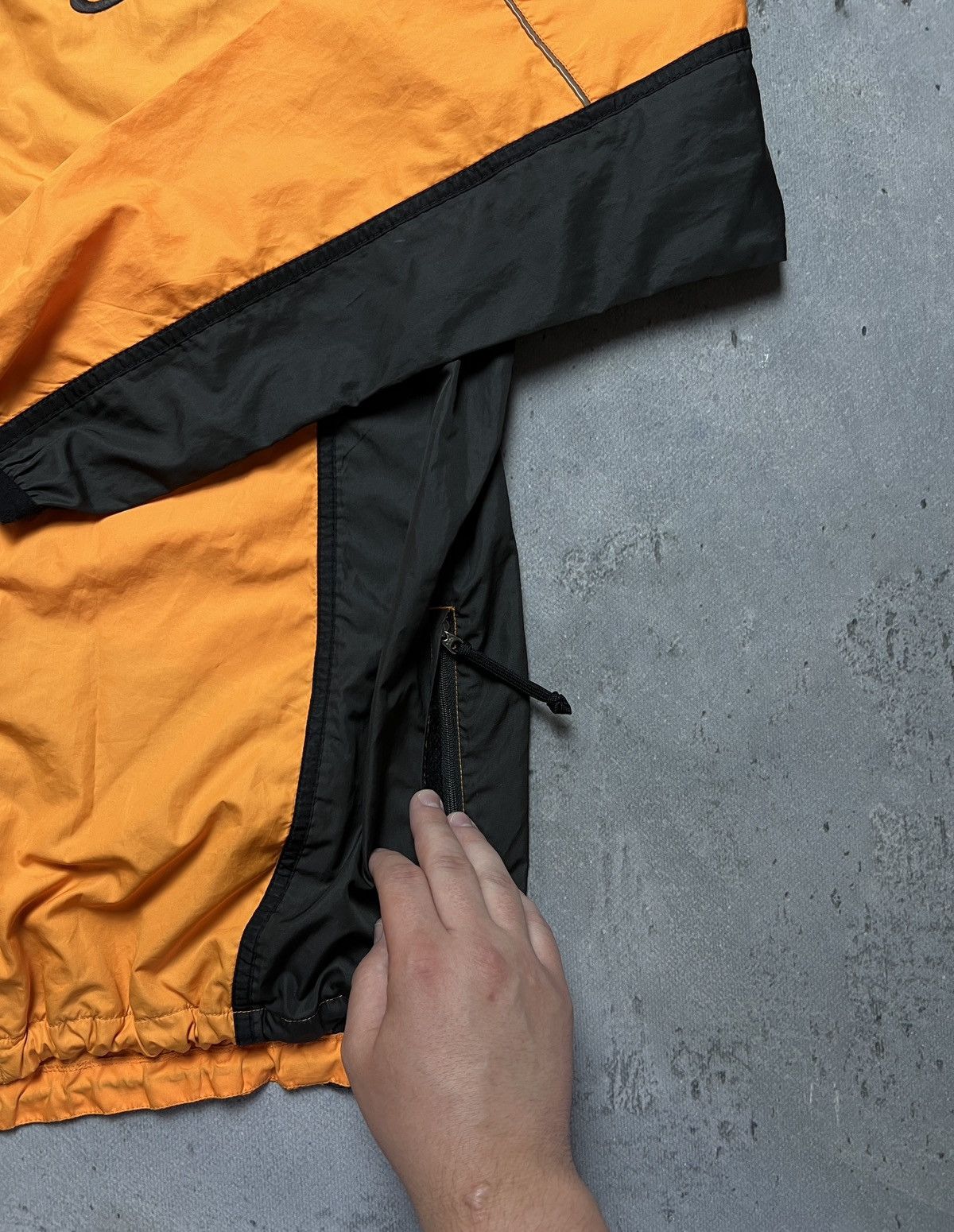 Nike Nike Vintage Zipper Track Jacket swoosh logo Spell Out y2k Size US L / EU 52-54 / 3 - 10 Thumbnail