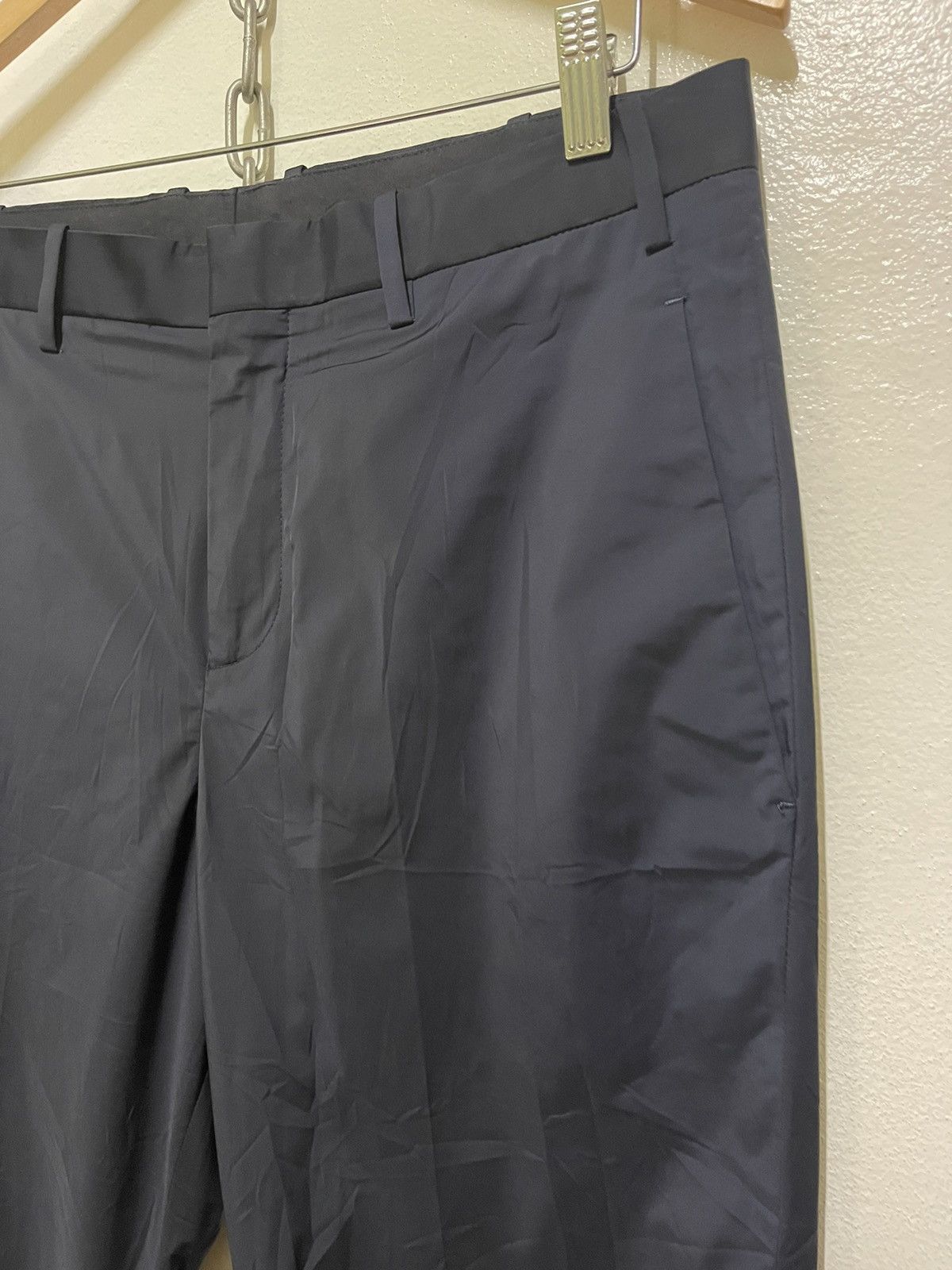 Neil Barrett SS2020 Neil Barrett Slim Fit Low Rise Trousers 48 Size US 33 - 4 Thumbnail