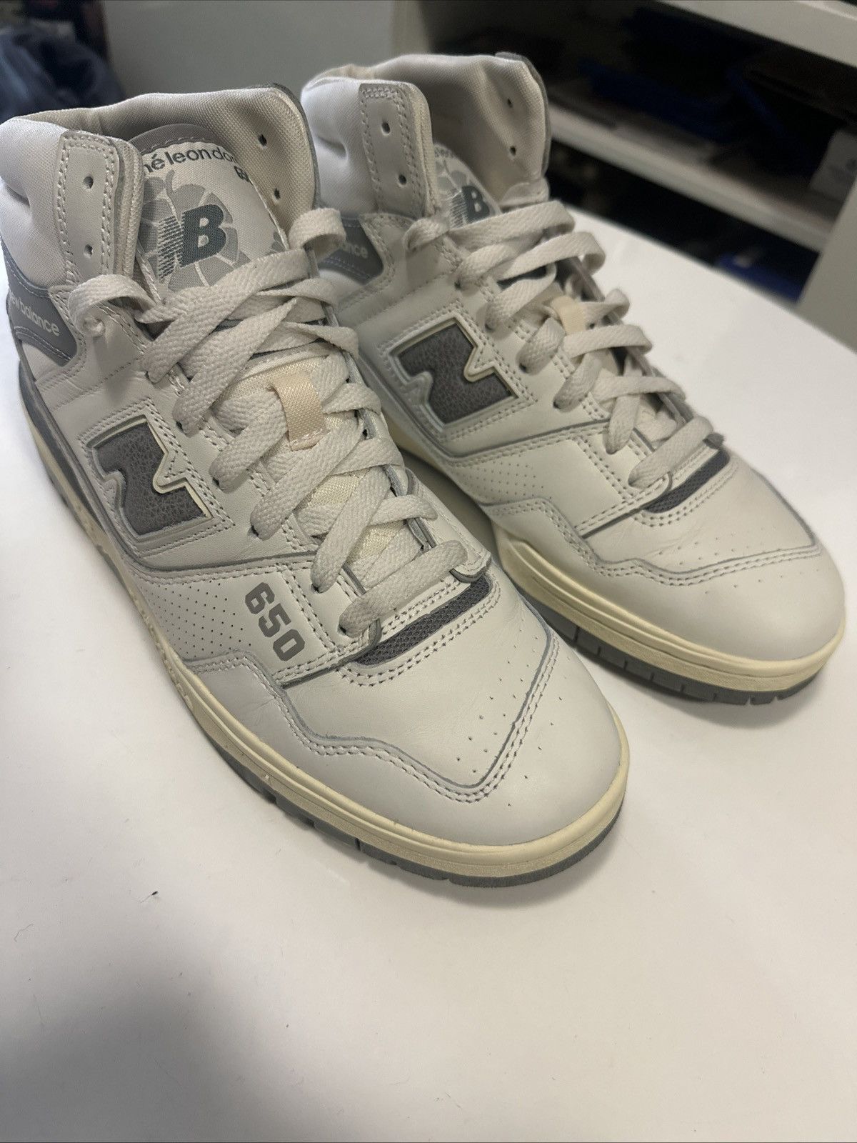 New Balance Men New Balance Aime Leon Dore 650 White Silver 9.5 BB650RA1 Size US 9.5 / EU 42-43 - 2 Thumbnail