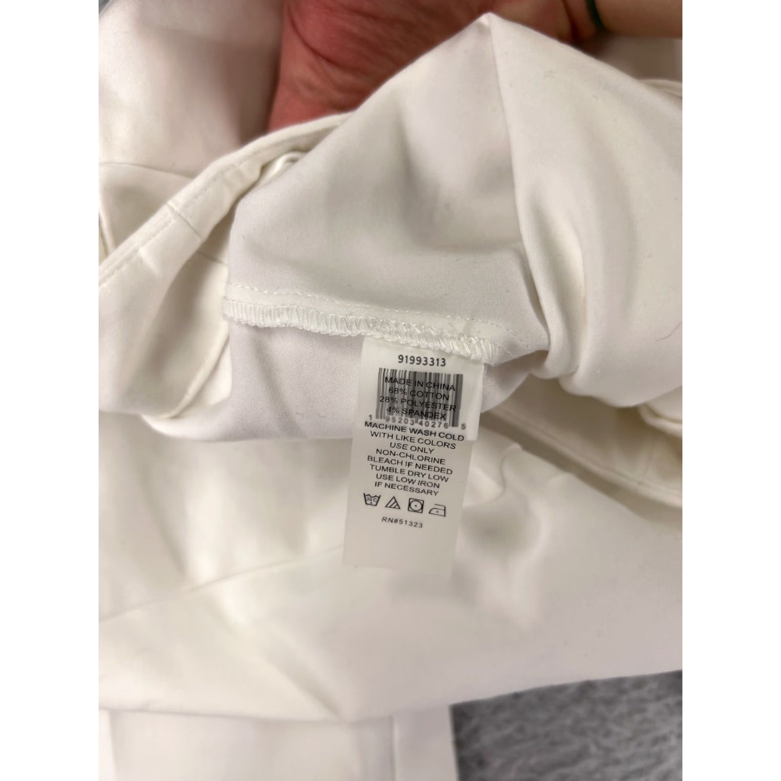 Vince Camuto Vince Camuto Women's Pants Size 8 White Chino Cotton Blend Casual Regular Fit Straight Leg Size 30" / US 8 / IT 44 - 5 Thumbnail