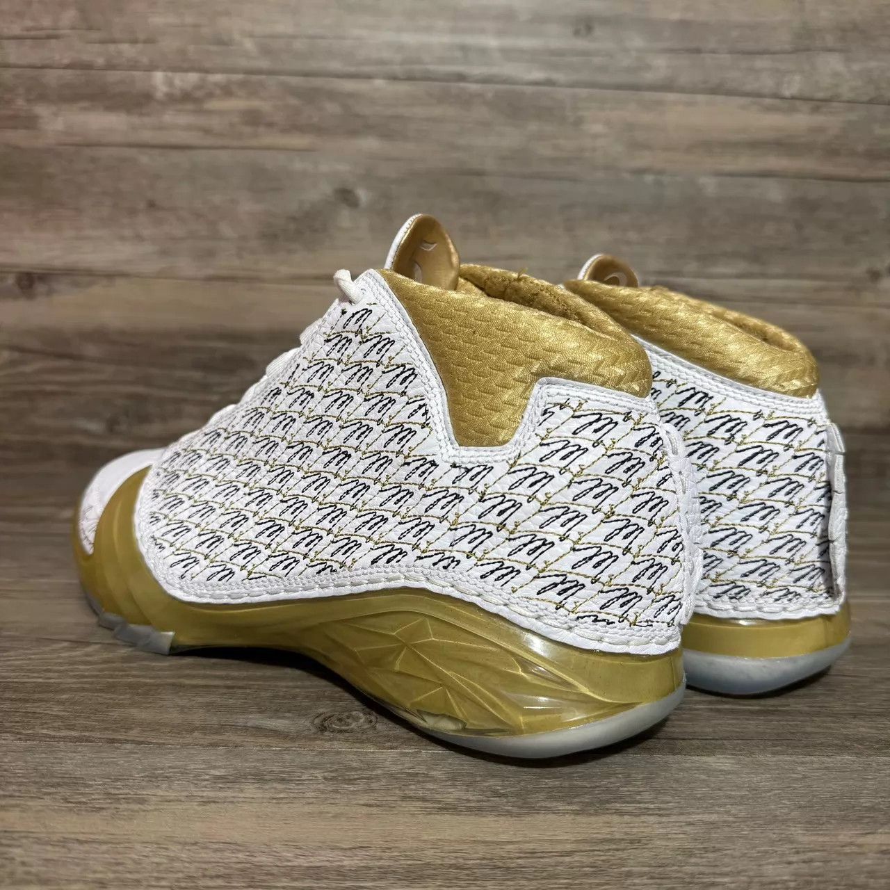 Nike AJ23 Trophy Room White/Platinum 43 #256/523 Worn Once Size US 9.5 / EU 42-43 - 3 Thumbnail