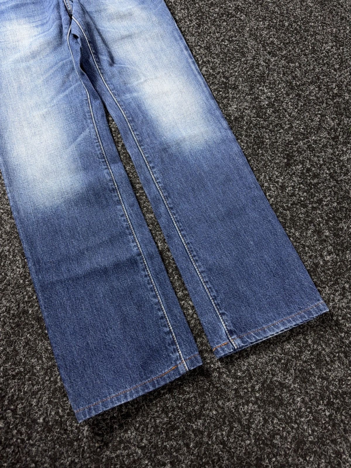 Hugo Boss Luxury Hugo Boss Orange Vintage Y2K Straight Fade Jeans W30 Size US 30 / EU 46 - 4 Thumbnail