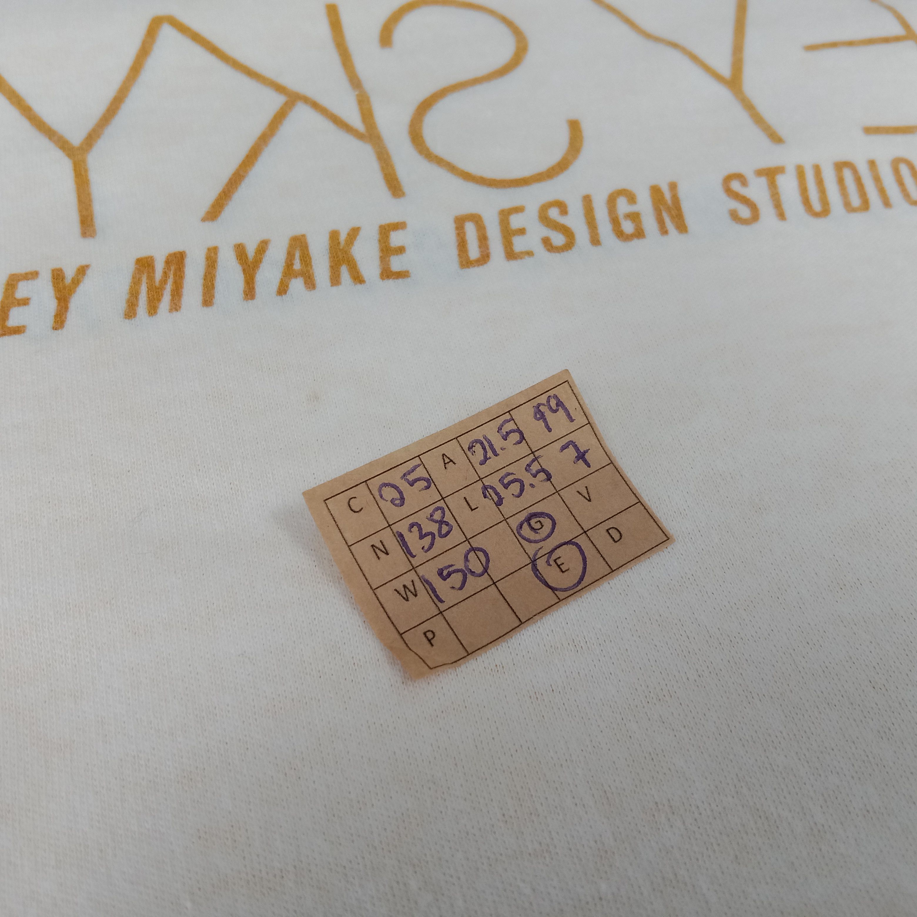 Issey Miyake × Japanese Brand × Vintage Issey Miyake Design Studio Japanese Designer Tshirt Size US L / EU 52-54 / 3 - 12 Thumbnail