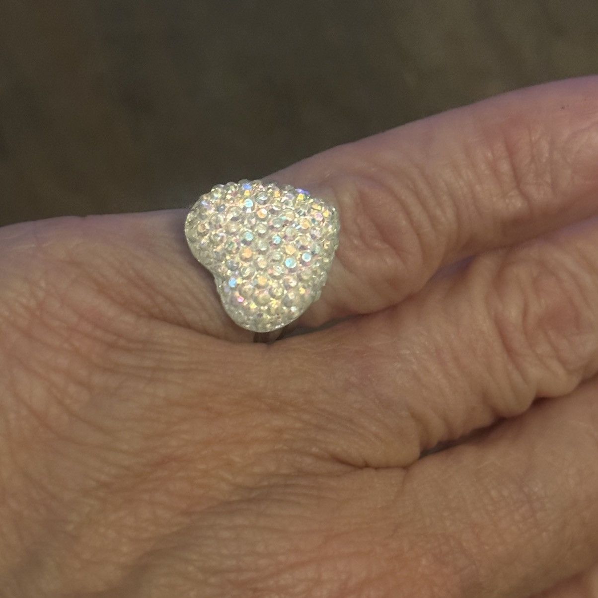 Vintage Vintage Aurora Borealis lucite puffed heart ring Size ONE SIZE - 3 Thumbnail