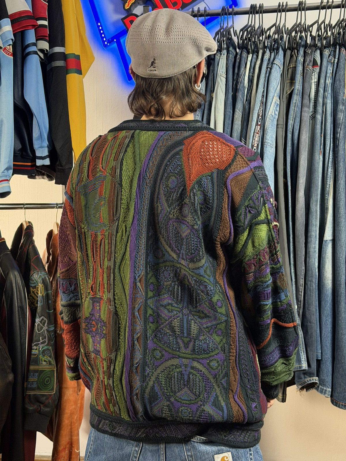 Coogi Vintage Coogi Cardigan Super Rare Psychedelic Knit Pattern Size US L / EU 52-54 / 3 - 3 Thumbnail