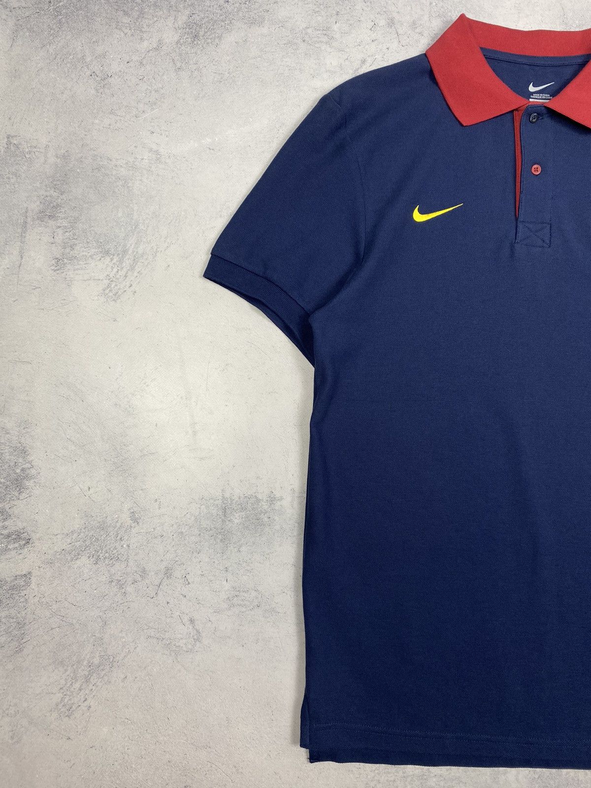 Nike Nike Barcelona Polo Shirt Soccer Jersey Football Size M Size US M / EU 48-50 / 2 - 3 Thumbnail