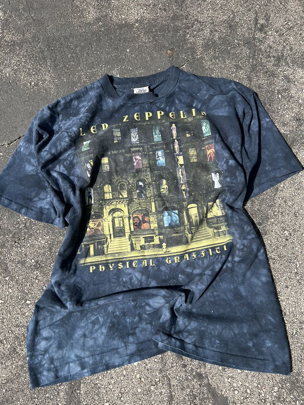 Led Zeppelin Vintage Liquid Blue Led Zeppelin Physical Graffiti T-Shirt Size US XL / EU 56 / 4 - 1 Thumbnail