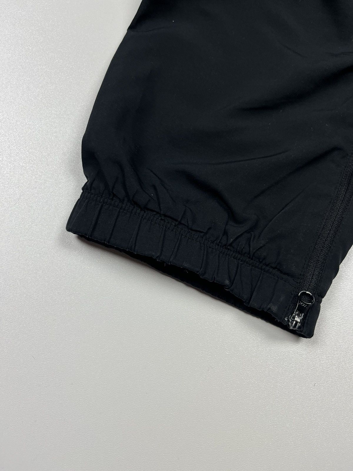 Nike Vintage Nike Athletic Dept Logo Nylon Basic TrackPants Size US 32 / EU 48 - 9 Thumbnail